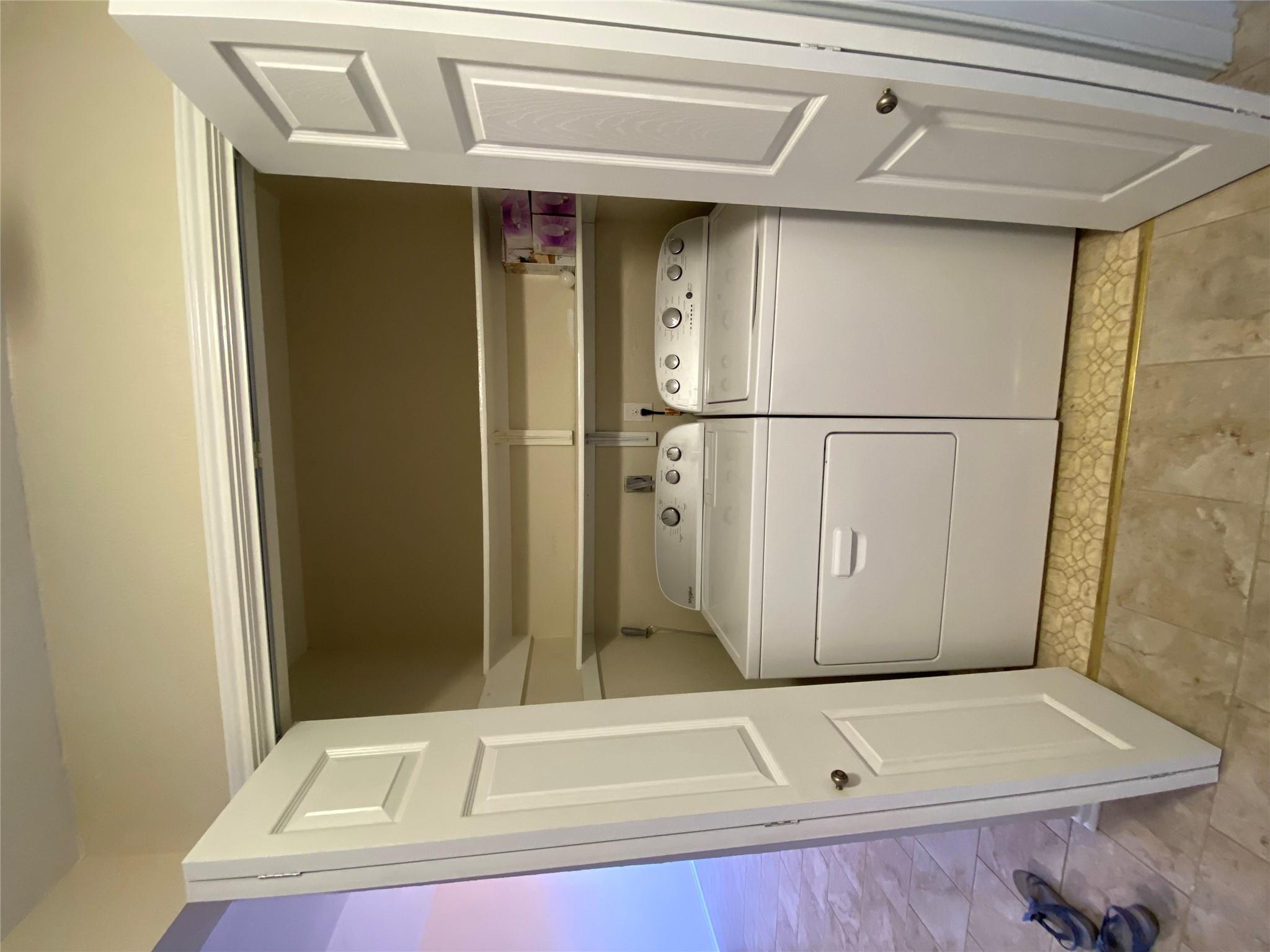 1202 Thorpe Ln # 305, San Marcos, TX 78666