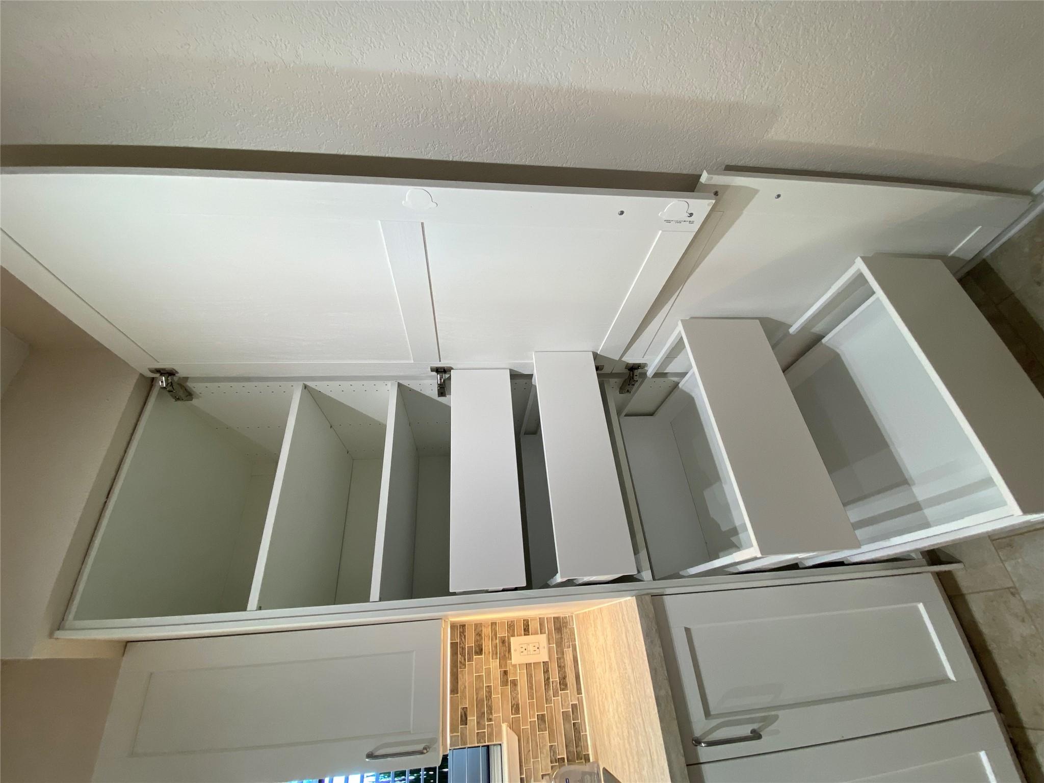 1202 Thorpe Ln # 305, San Marcos, TX 78666