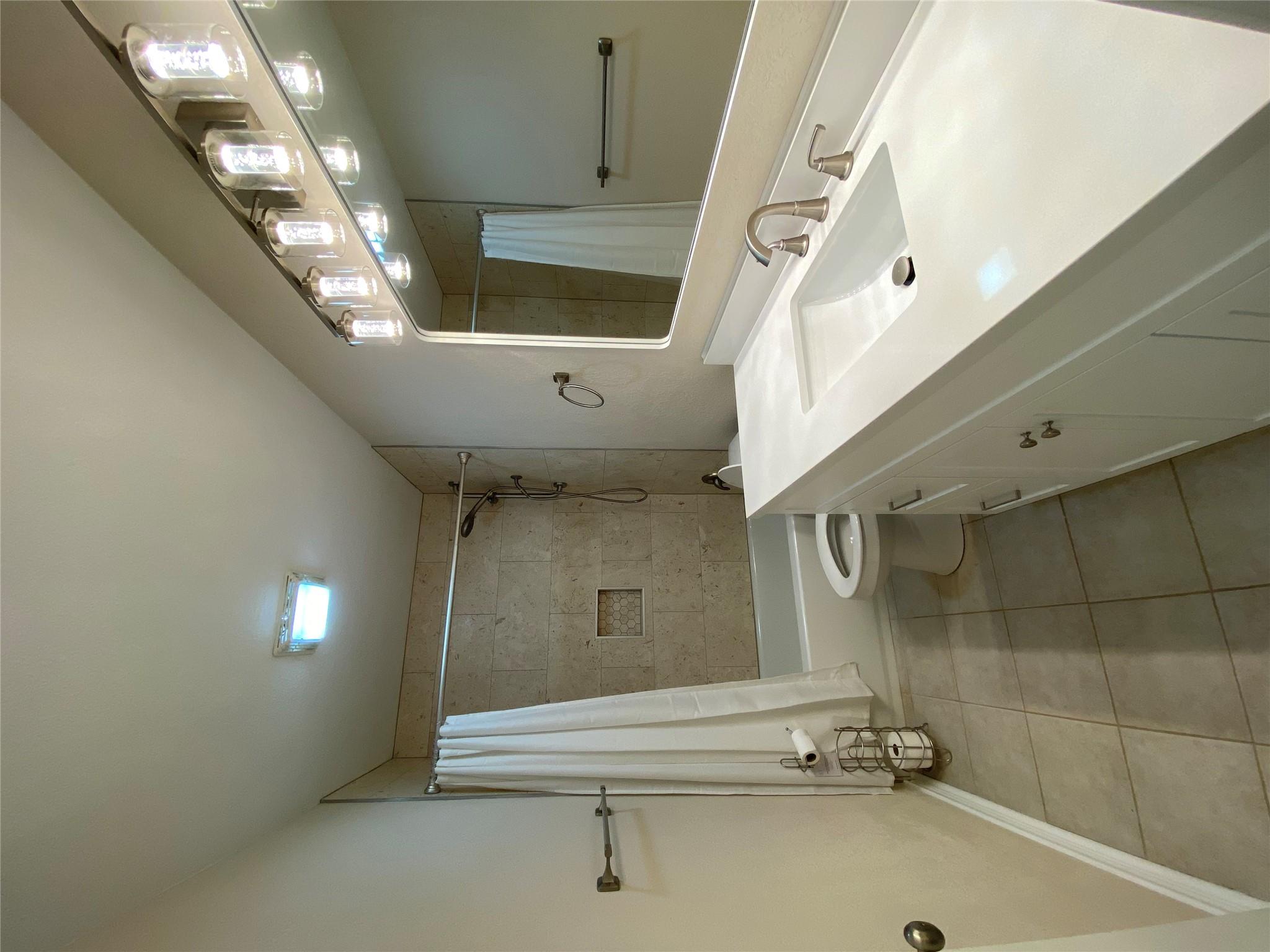 1202 Thorpe Ln # 305, San Marcos, TX 78666