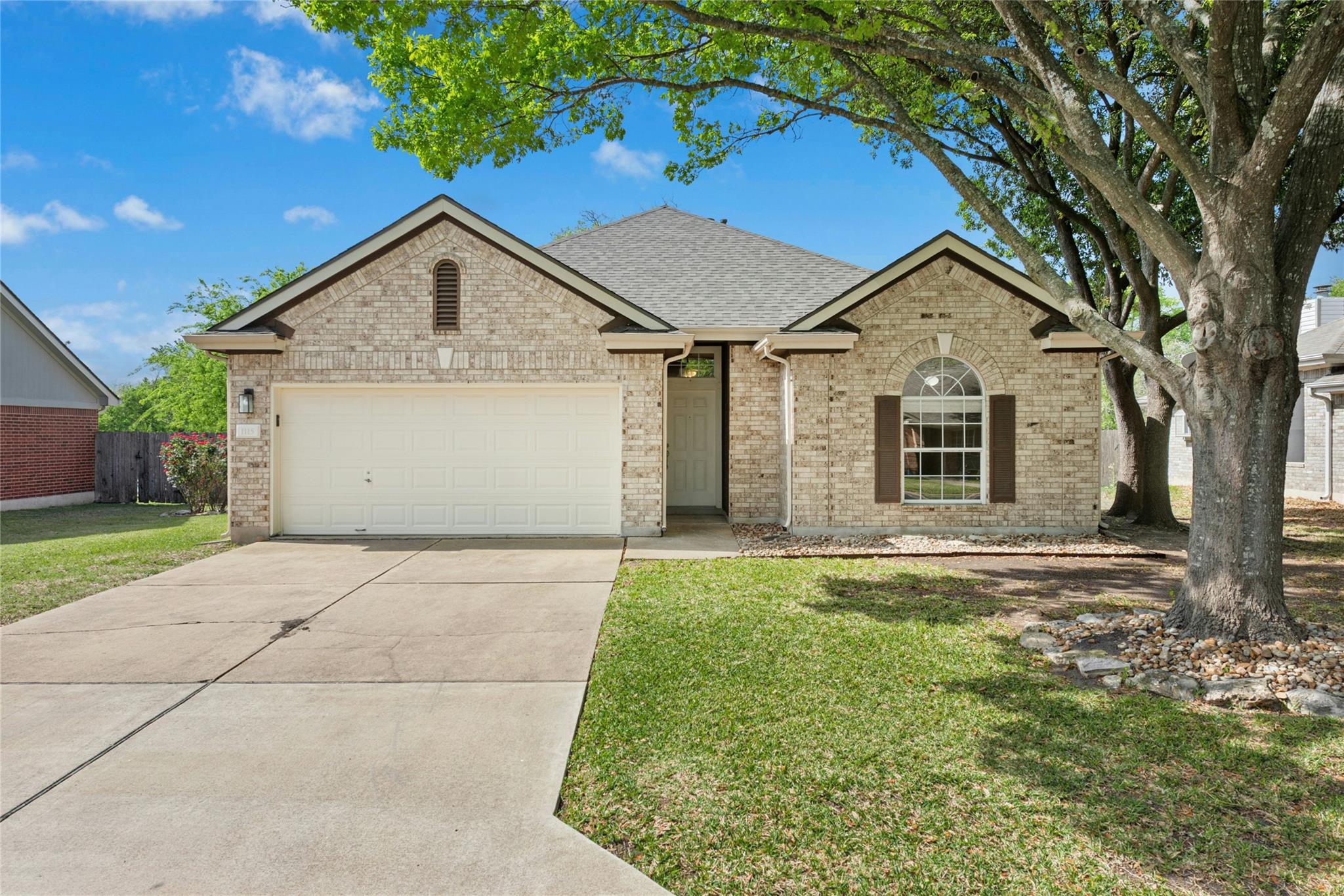 1115 Blackthorn Dr, Pflugerville, TX 78660