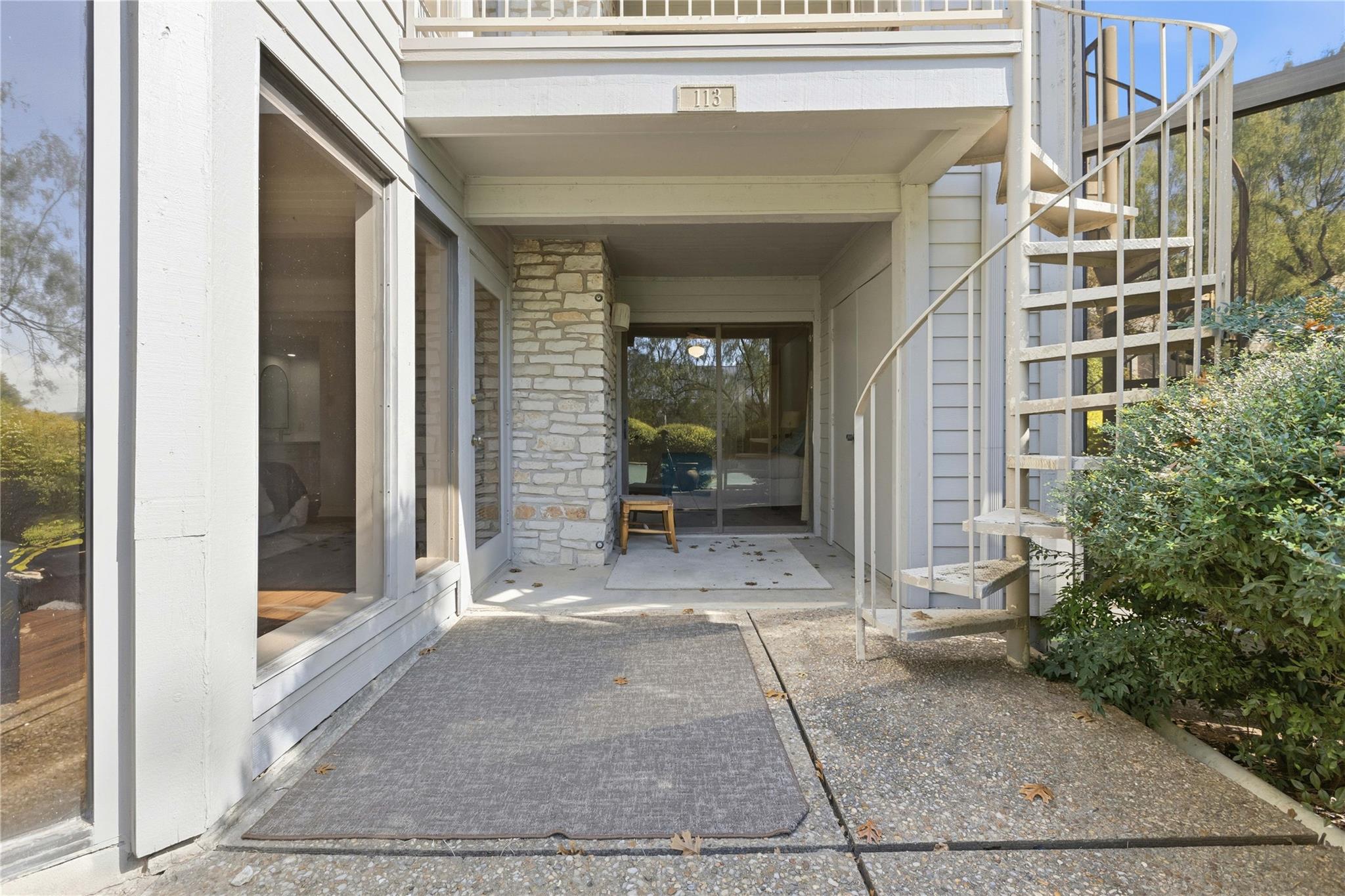 113 World Of Tennis Sq, Lakeway, TX 78738