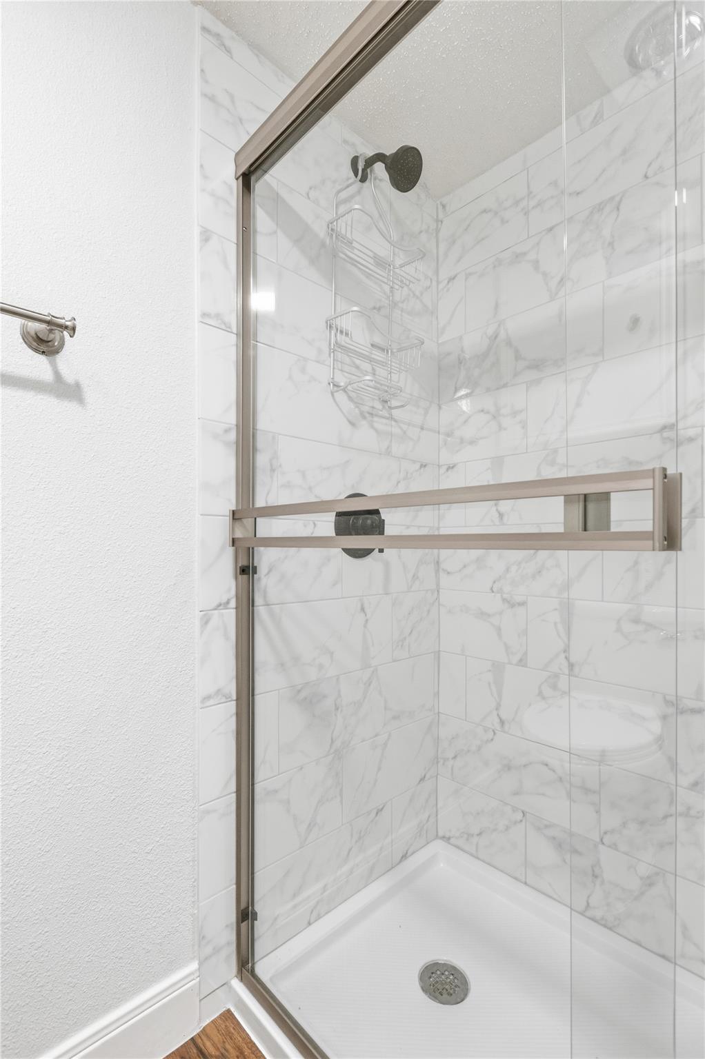 113 World Of Tennis Sq, Lakeway, TX 78738