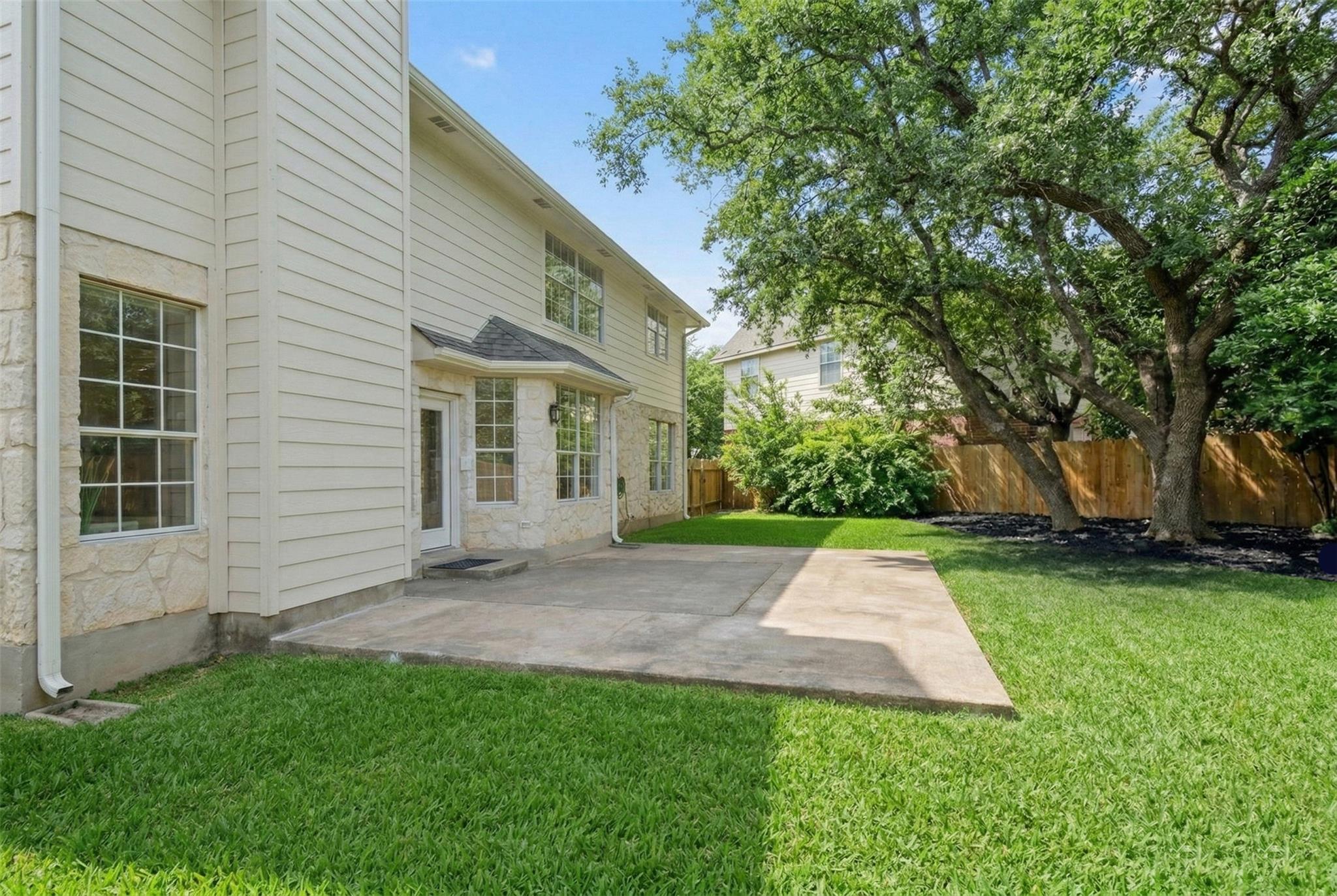 2022 Inverness Dr, Round Rock, TX 78681