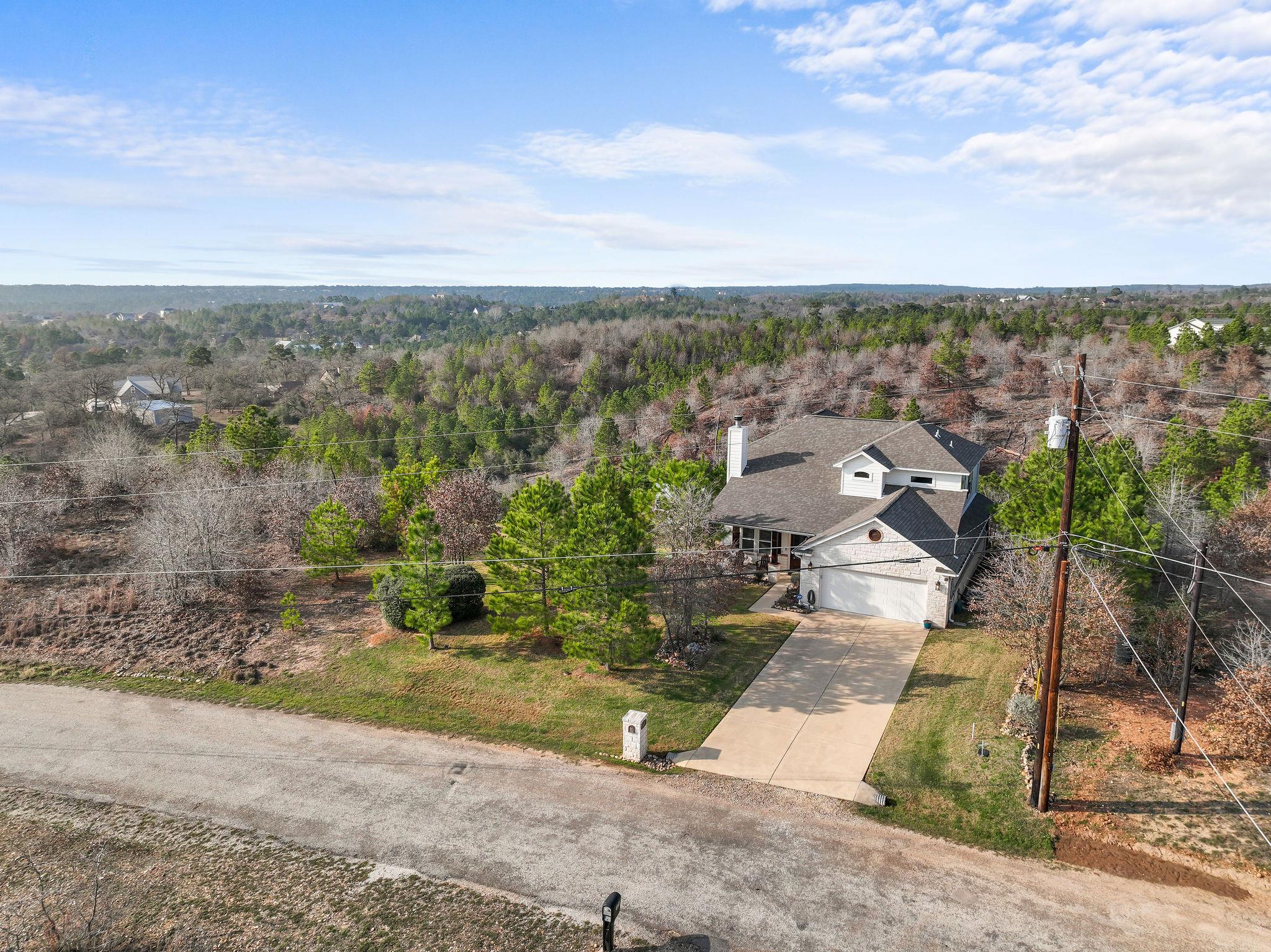 180 River Forest Dr, Bastrop, TX 78602