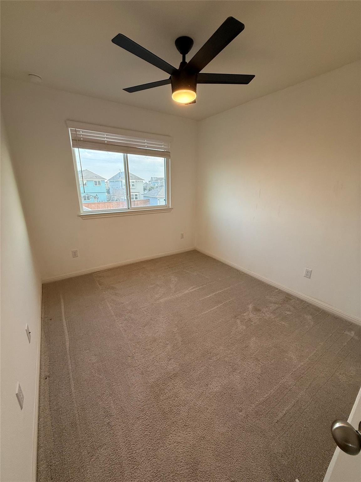 234 Spiny Lizard Ln, San Marcos, TX 78666