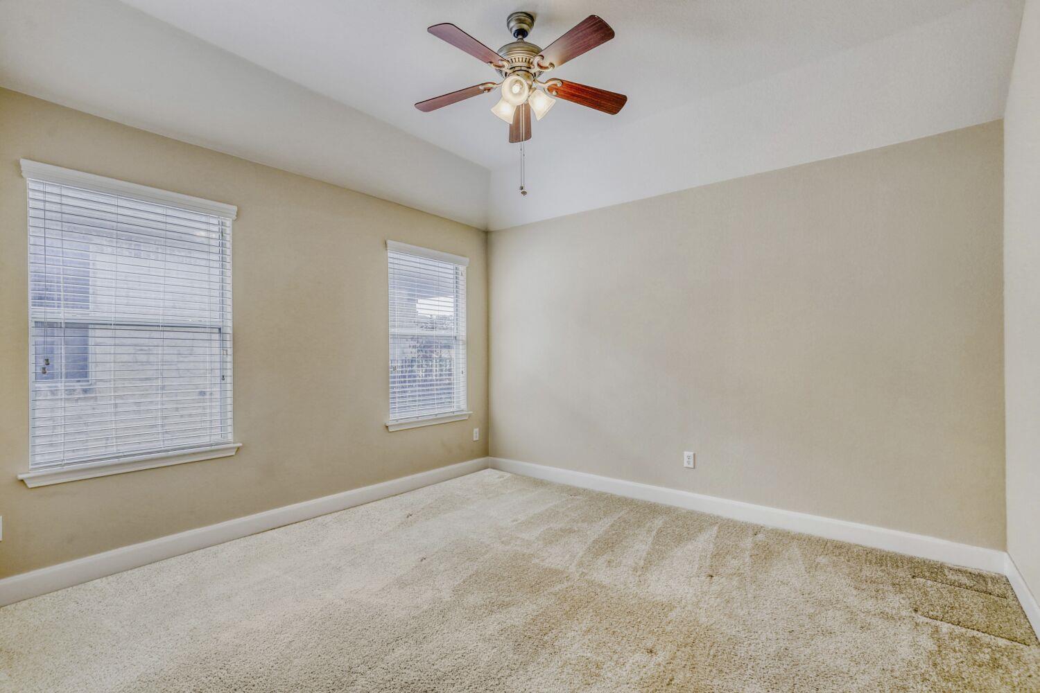 24 Stone Terrace Dr, Austin, TX 78734