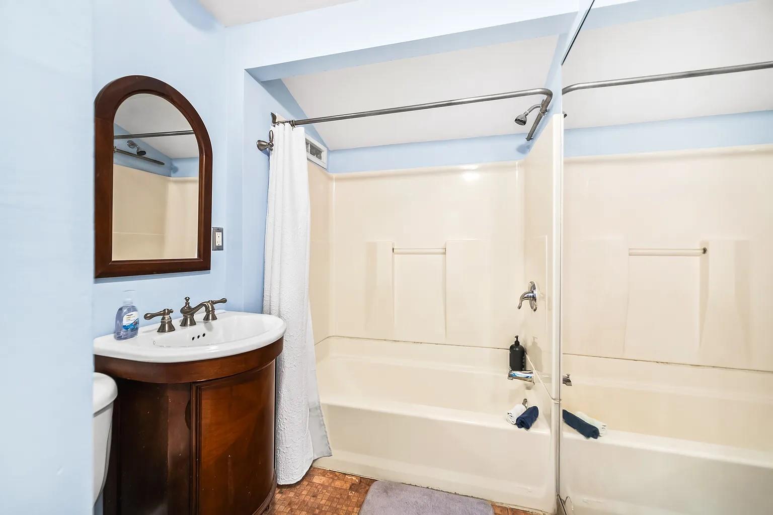 4812 Avenue G # B, Austin, TX 78751