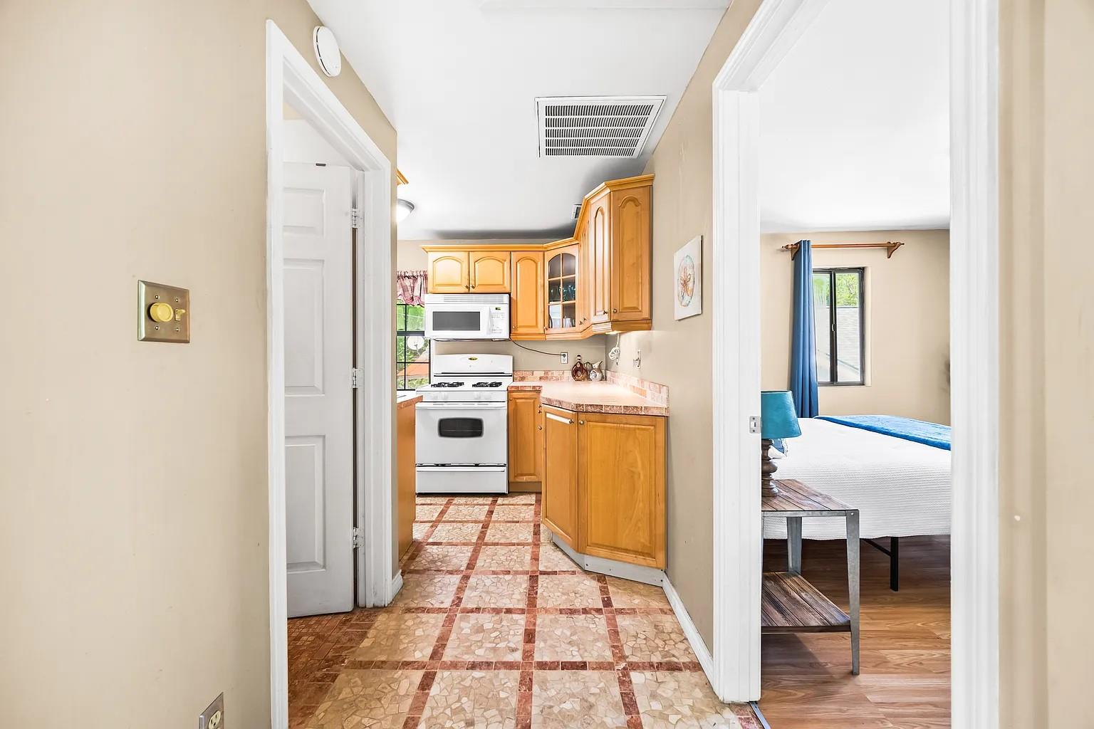 4812 Avenue G # B, Austin, TX 78751