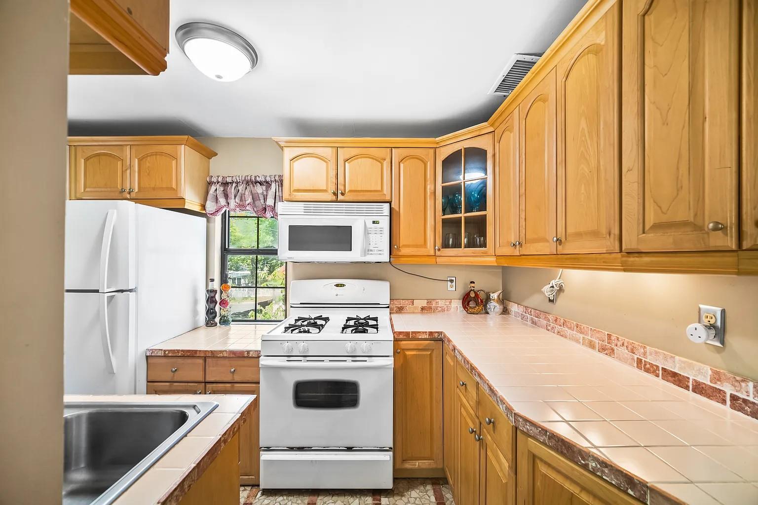 4812 Avenue G # B, Austin, TX 78751