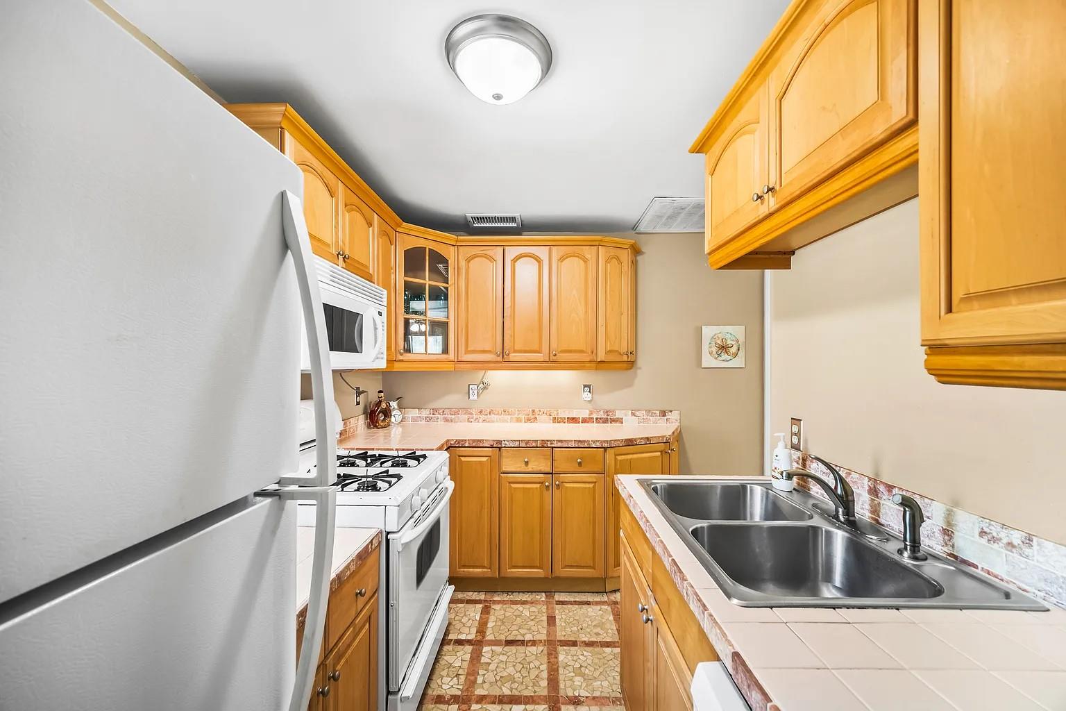 4812 Avenue G # B, Austin, TX 78751