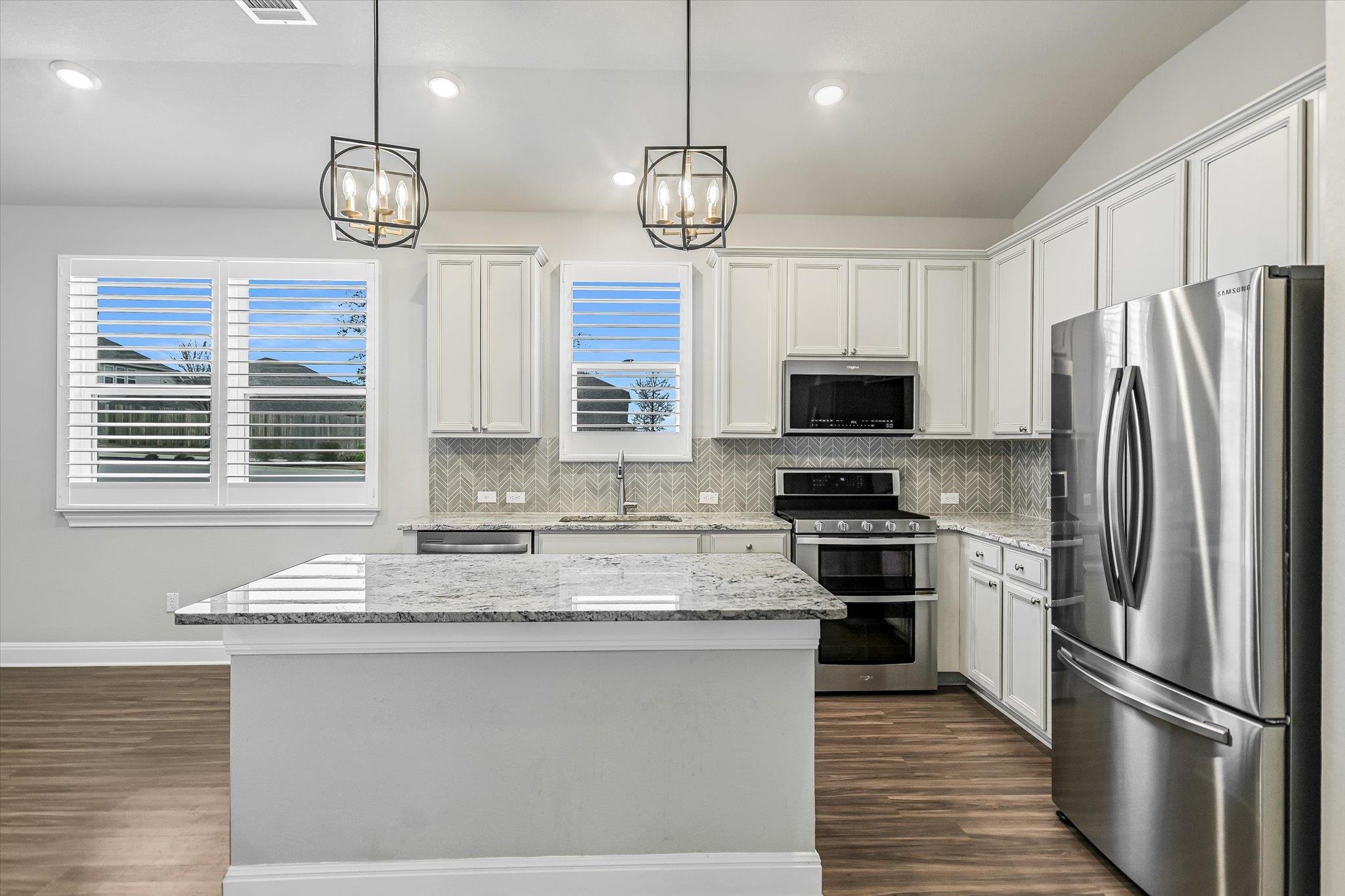 373 Victoria Peak Loop, Dripping Springs, TX 78620