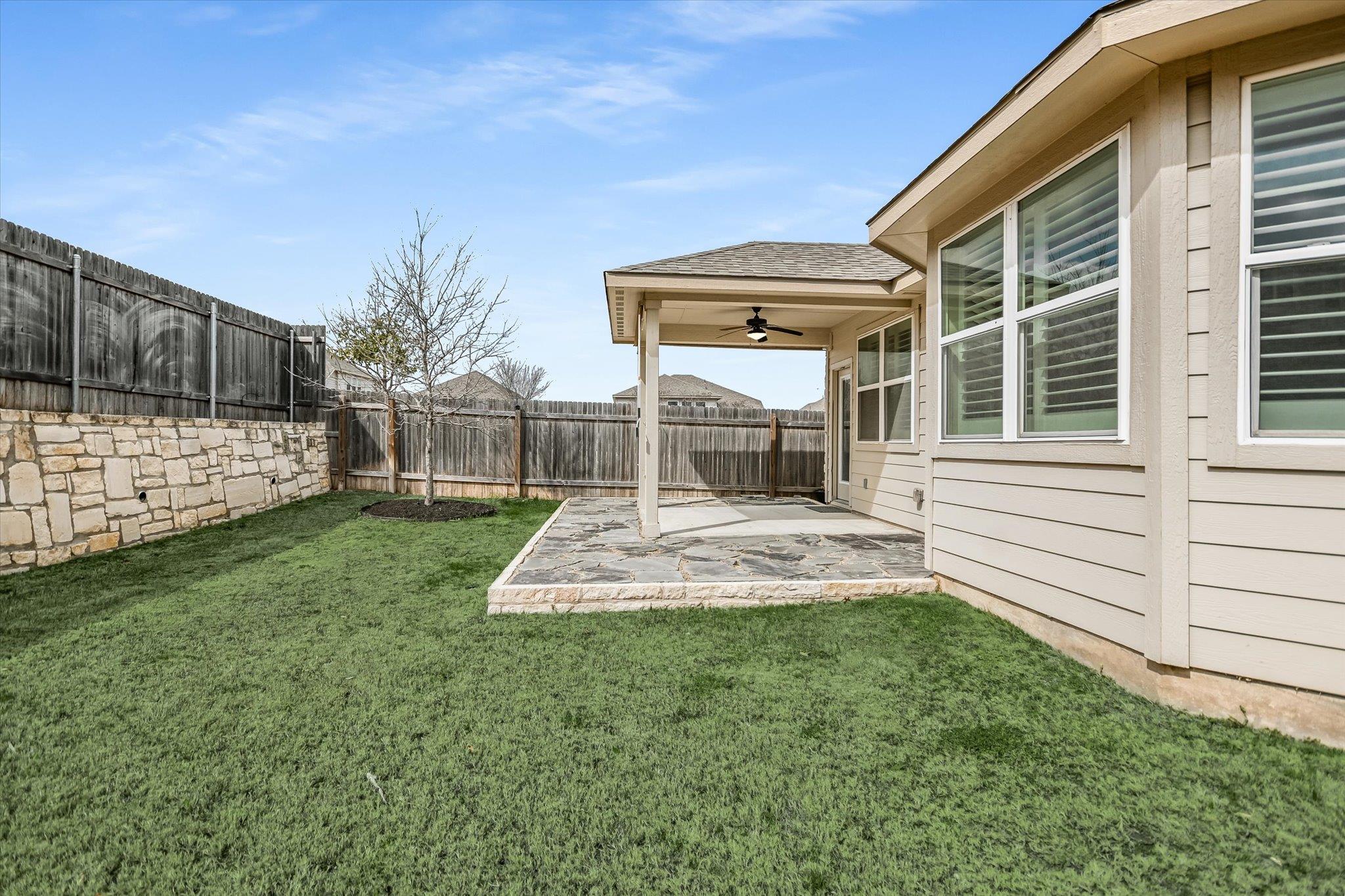 373 Victoria Peak Loop, Dripping Springs, TX 78620