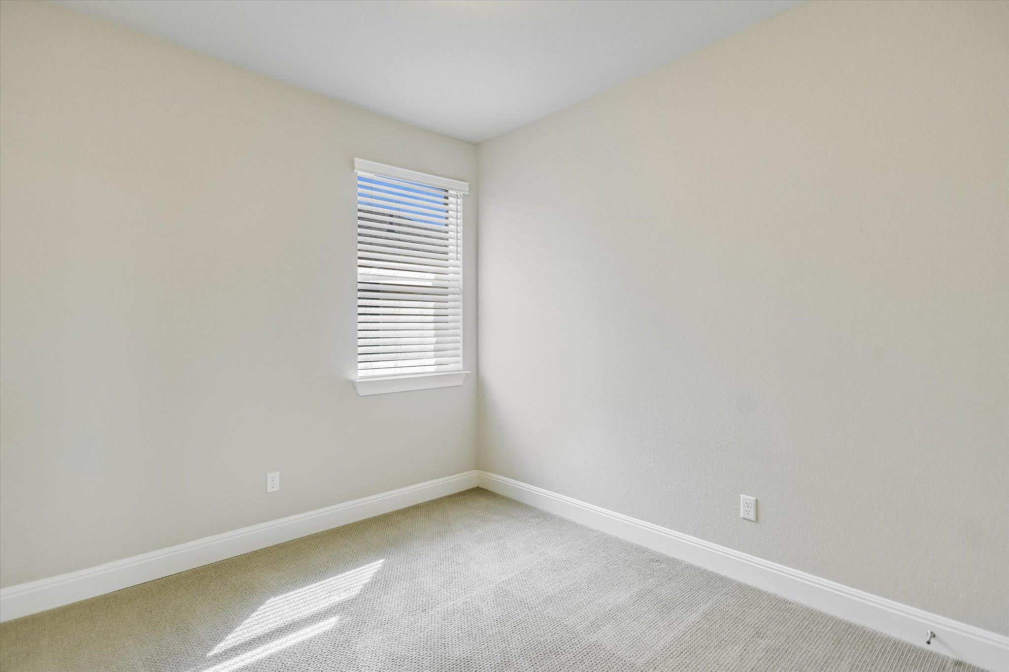 373 Victoria Peak Loop, Dripping Springs, TX 78620