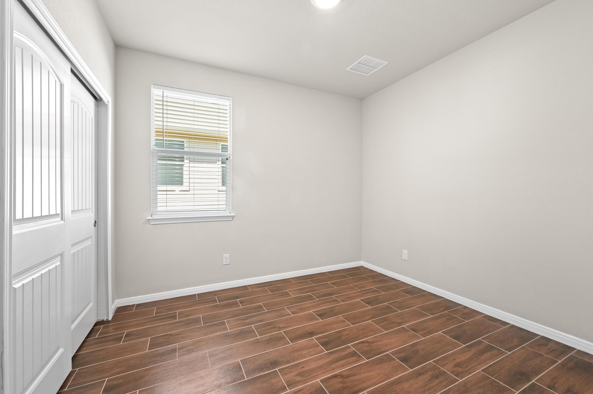 296 Cherry Laurel Ln, Kyle, TX 78640