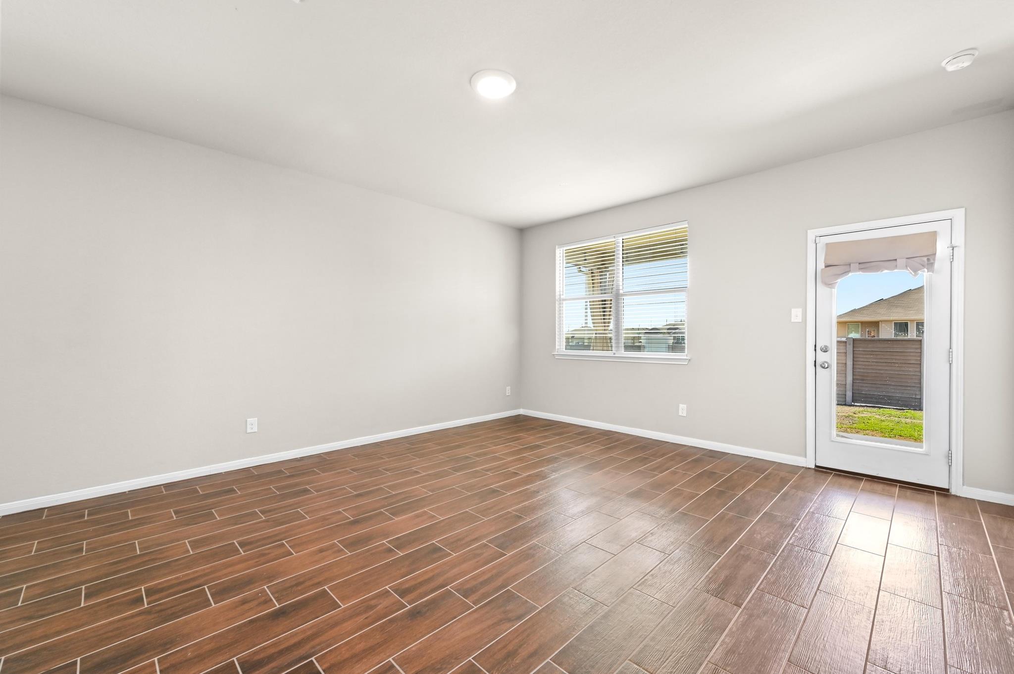 296 Cherry Laurel Ln, Kyle, TX 78640