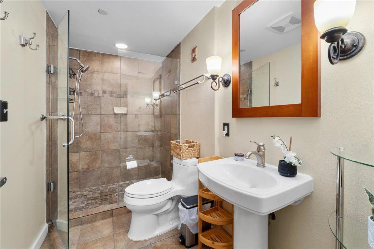 1812 West Ave # 404, Austin, TX 78701