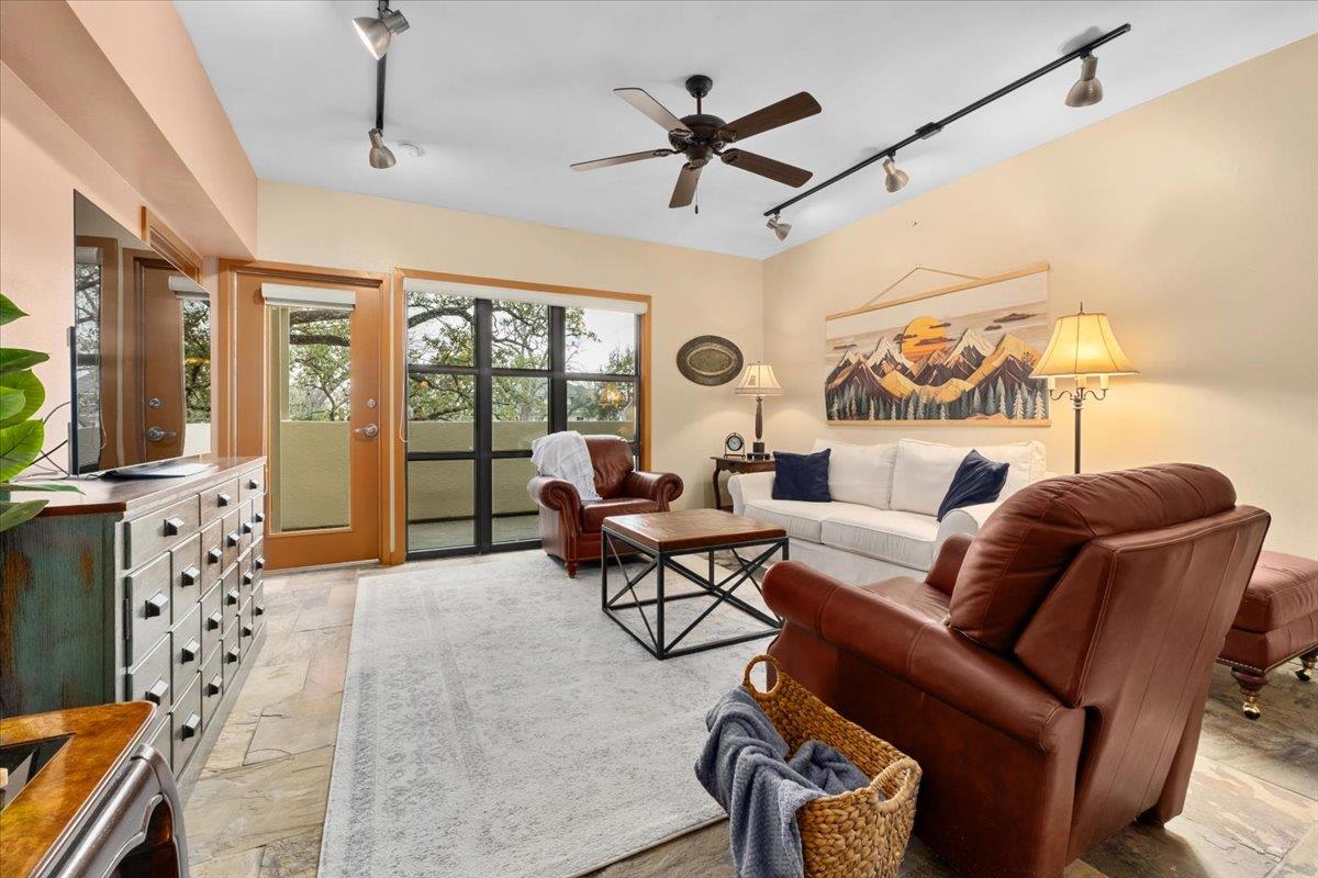 1812 West Ave # 404, Austin, TX 78701