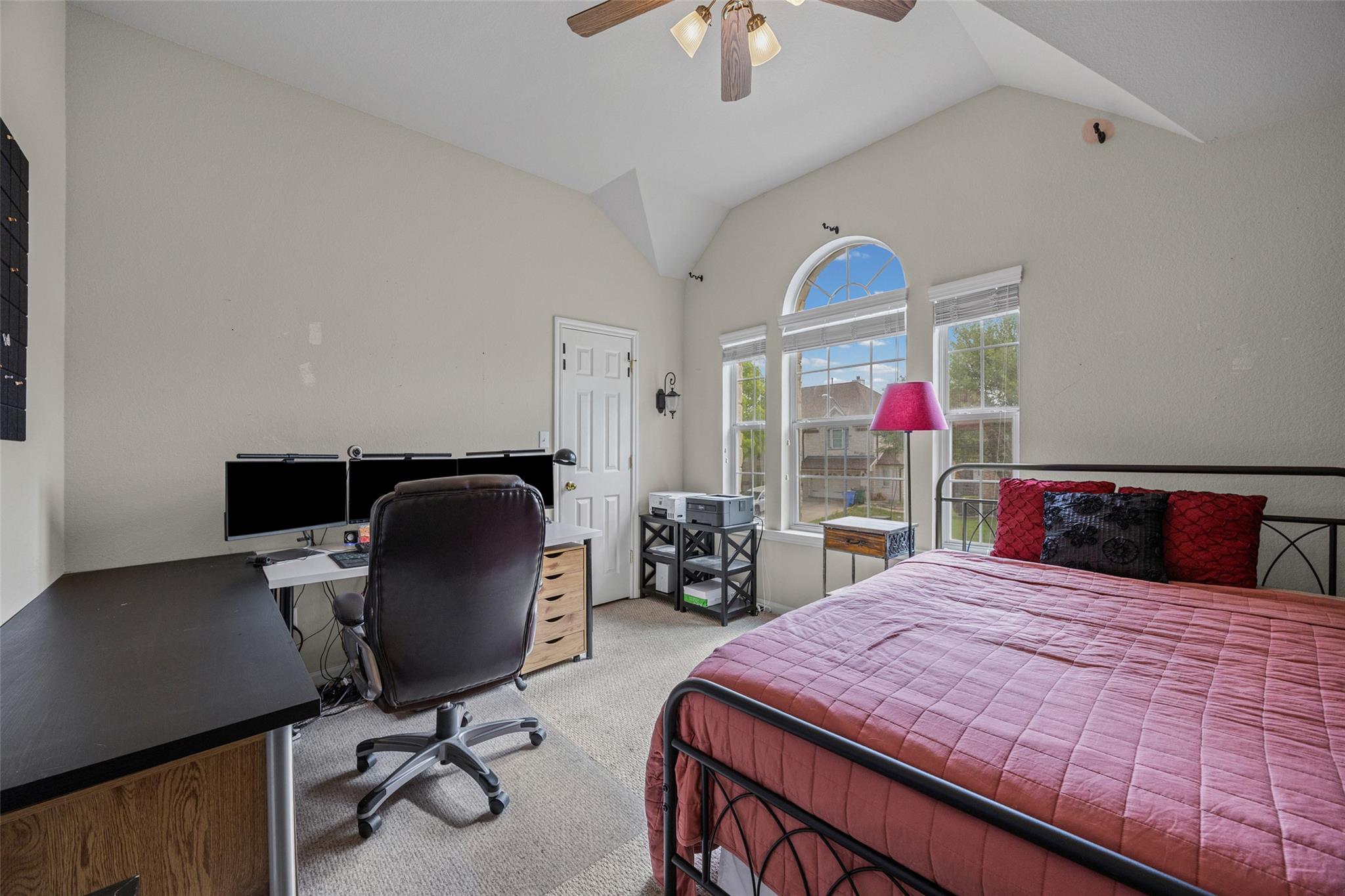 16902 Brewer Blackbird Dr, Pflugerville, TX 78660