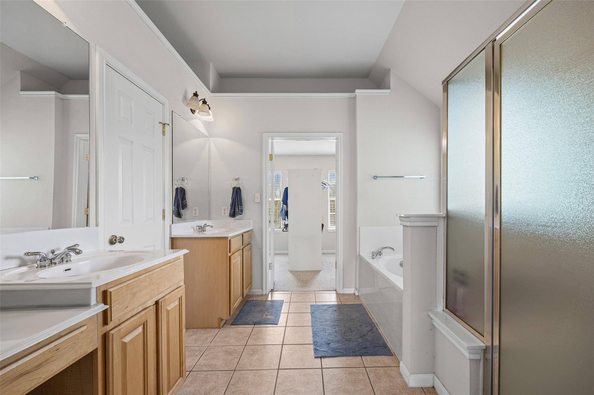 16902 Brewer Blackbird Dr, Pflugerville, TX 78660