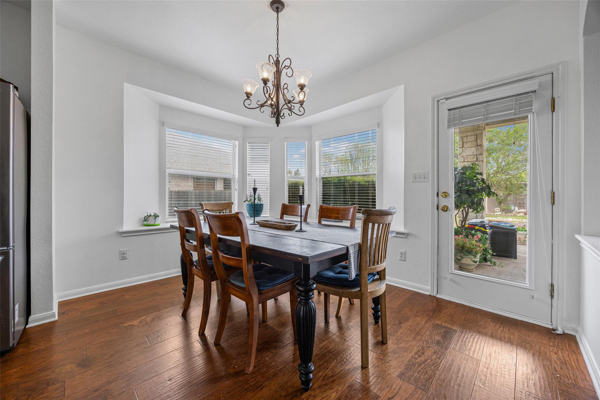 16902 Brewer Blackbird Dr, Pflugerville, TX 78660