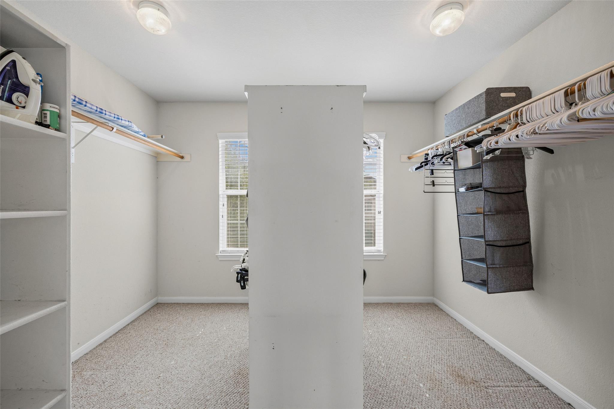 16902 Brewer Blackbird Dr, Pflugerville, TX 78660