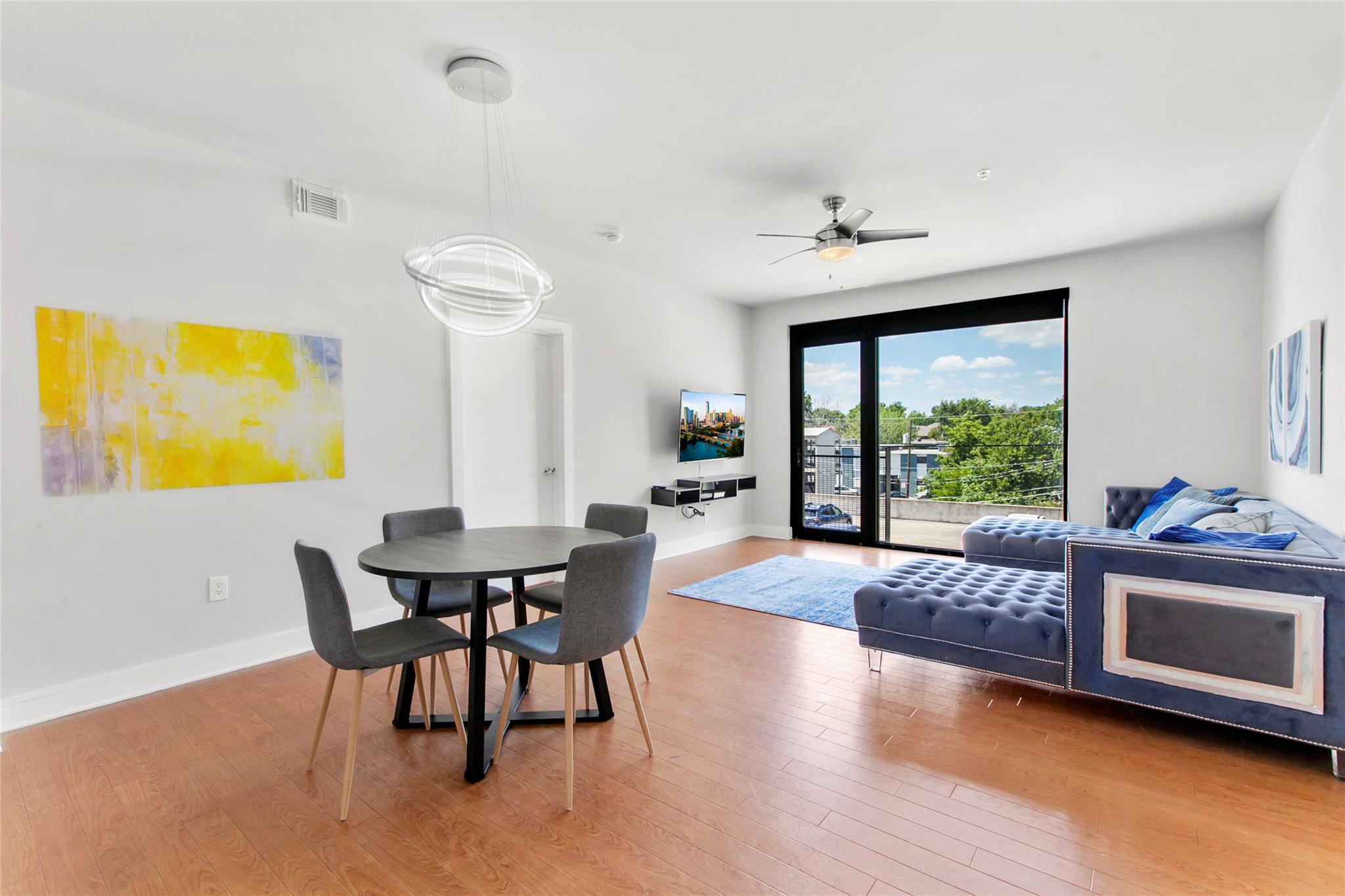 3016 Guadalupe St # 308, Austin, TX 78705