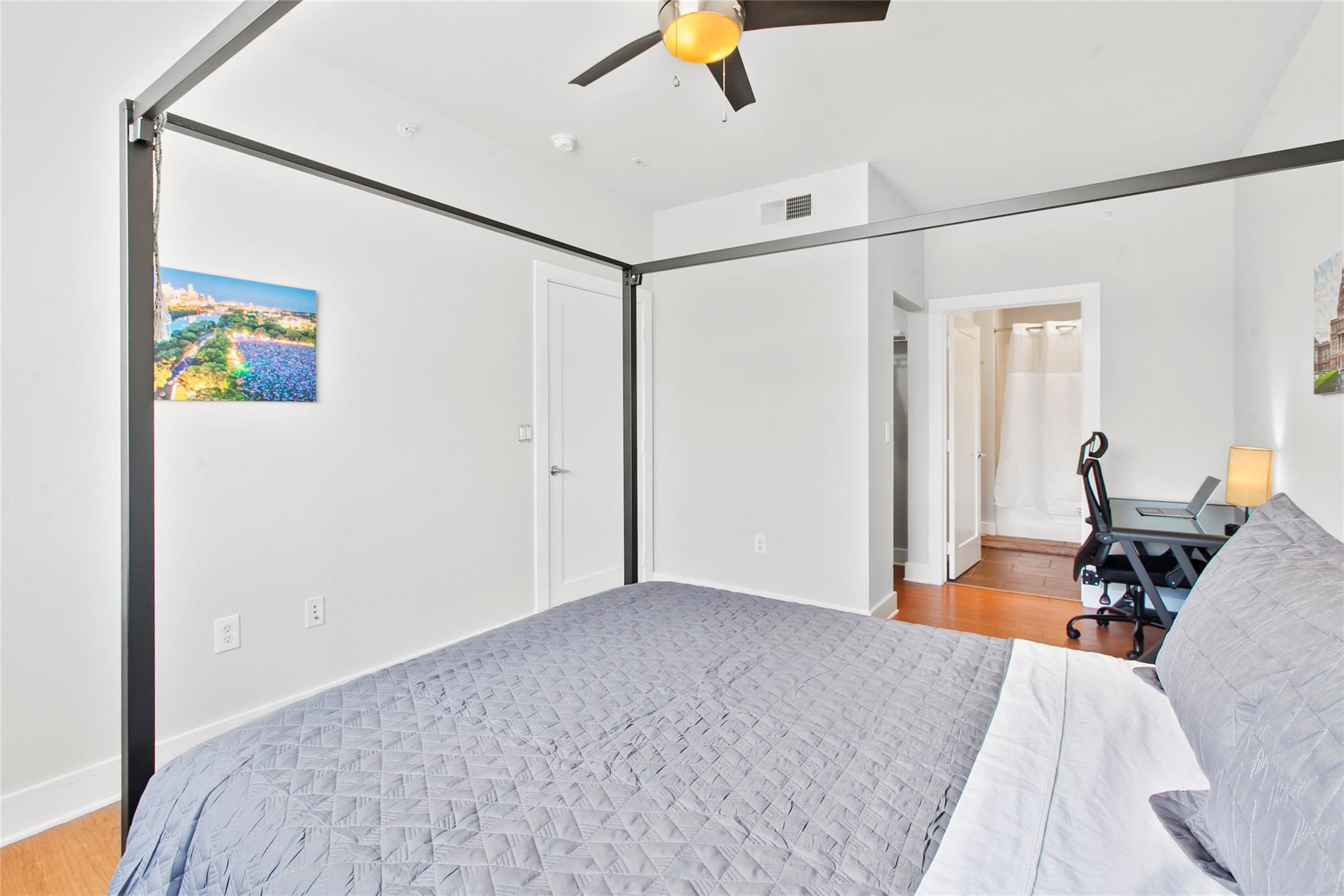 3016 Guadalupe St # 308, Austin, TX 78705