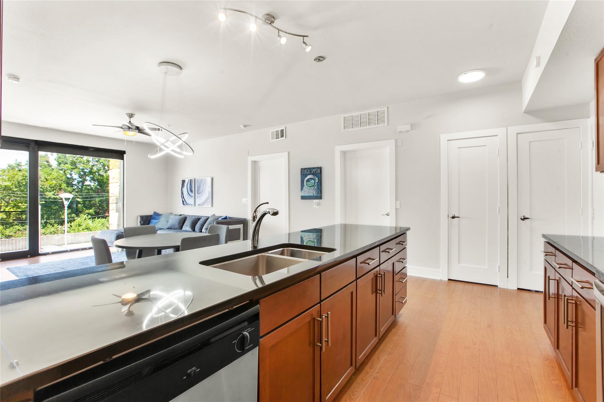 3016 Guadalupe St # 308, Austin, TX 78705