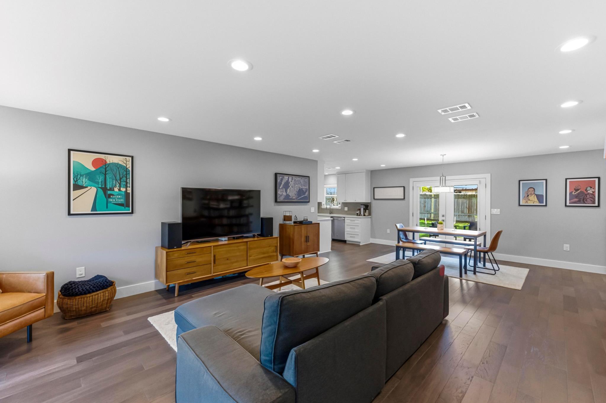 8201 Shadowood Dr, Austin, TX 78757