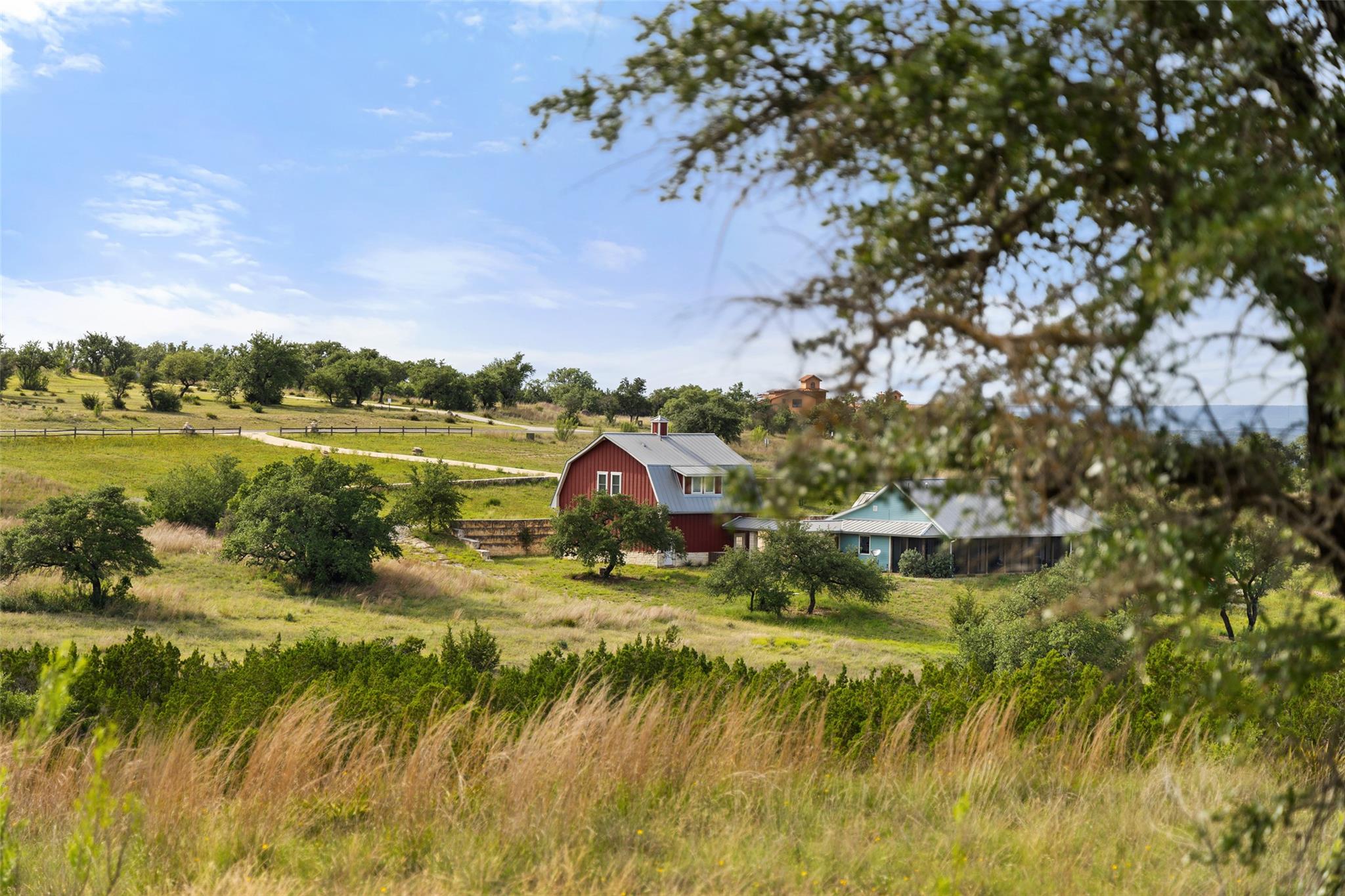 328 Cedar Mountain Dr, Marble Falls, TX 78654