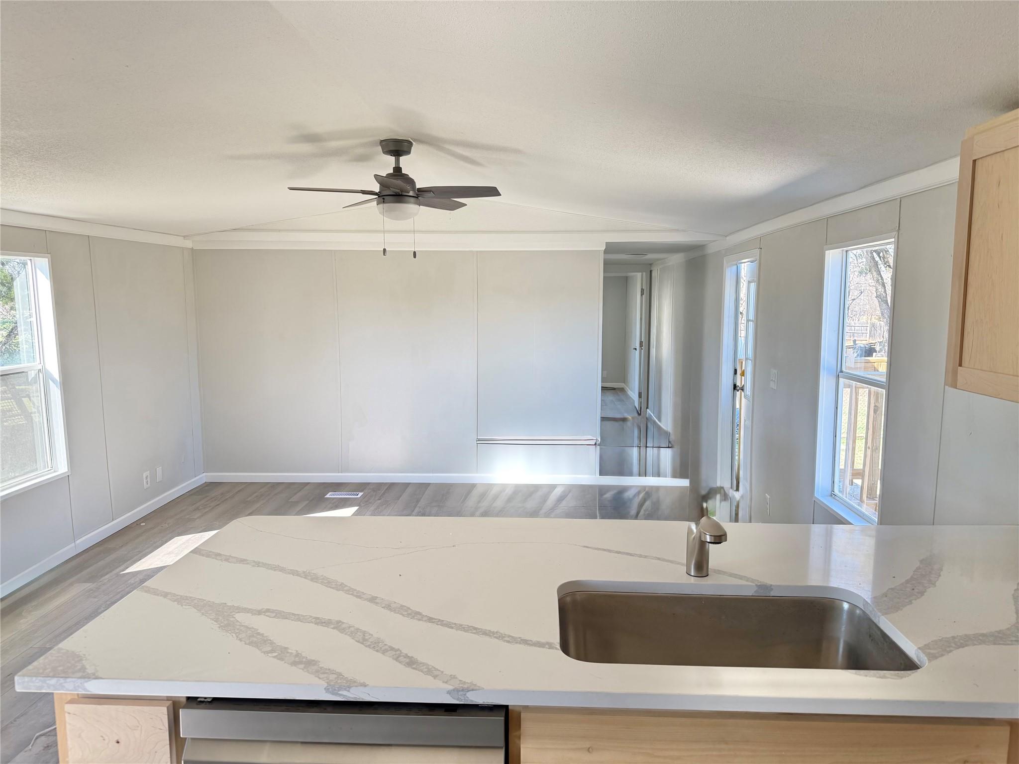 954 Phillip Ln, Liberty Hill, TX 78642