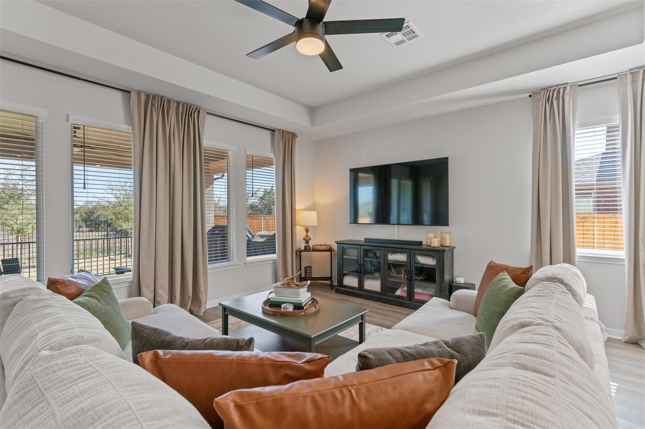 301 Jackson River Loop, Kyle, TX 78640