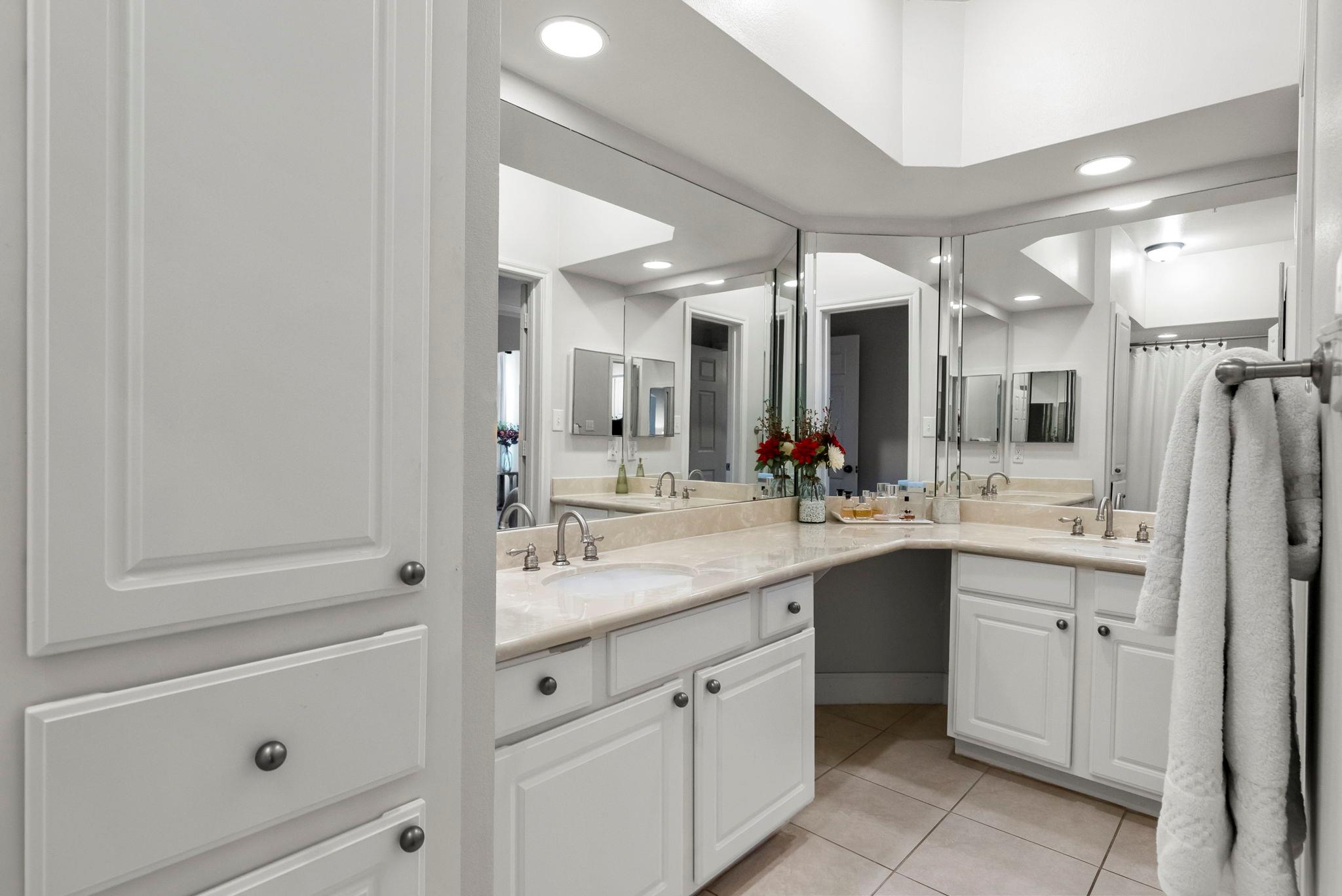 7701 Rialto Blvd # 1426, Austin, TX 78735