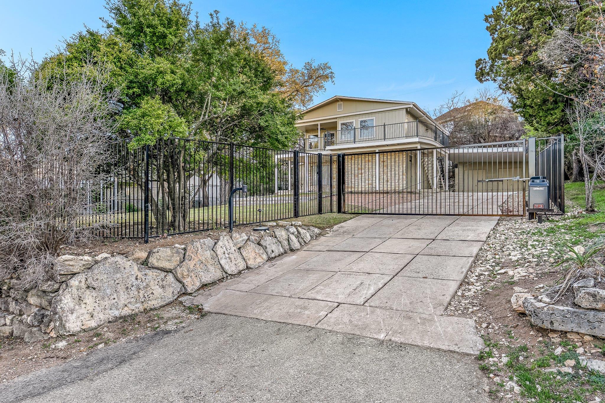 15207 Back Of The Moon St, Austin, TX 78734