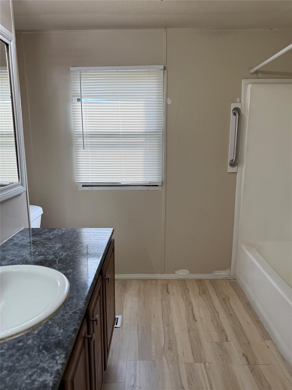 374 Plum St # B, Bastrop, TX 78602