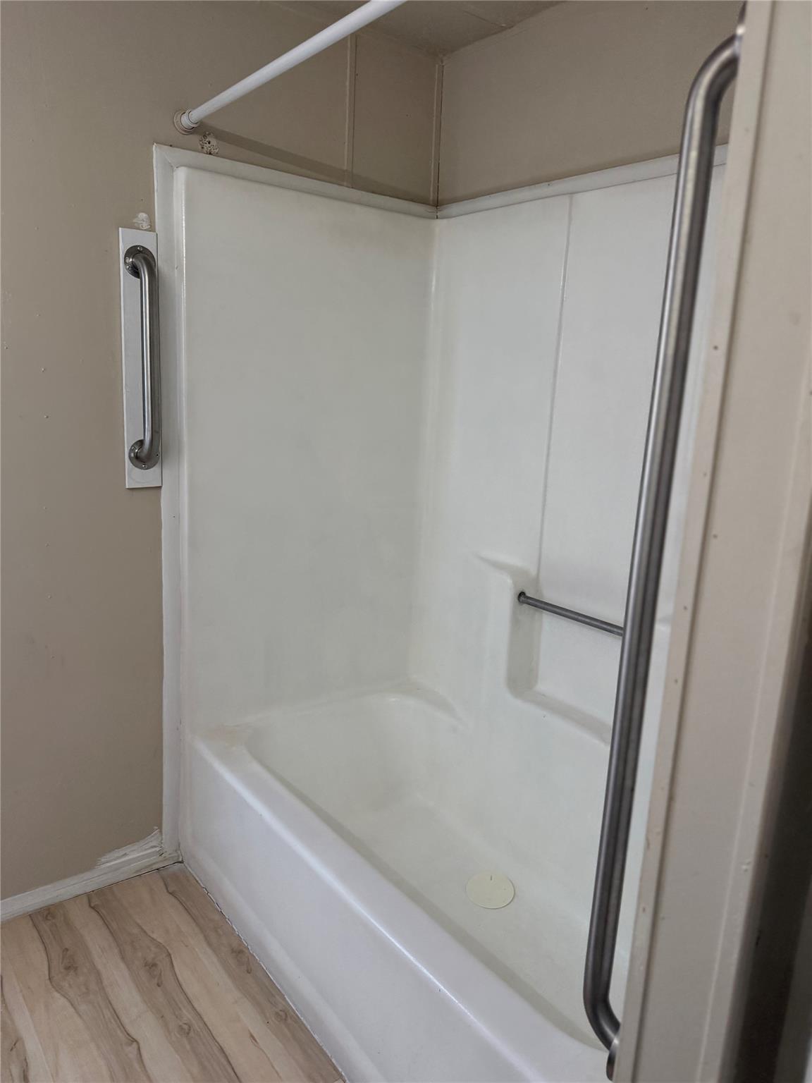 374 Plum St # B, Bastrop, TX 78602