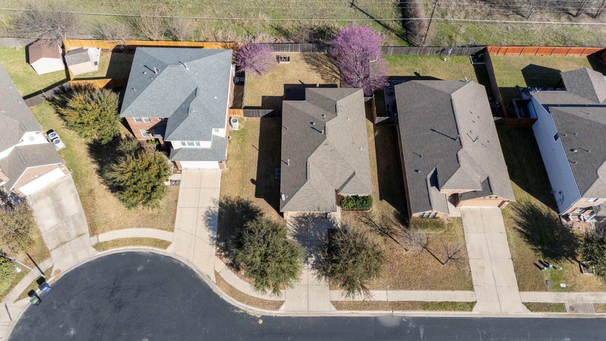 238 Wells Bnd, Hutto, TX 78634