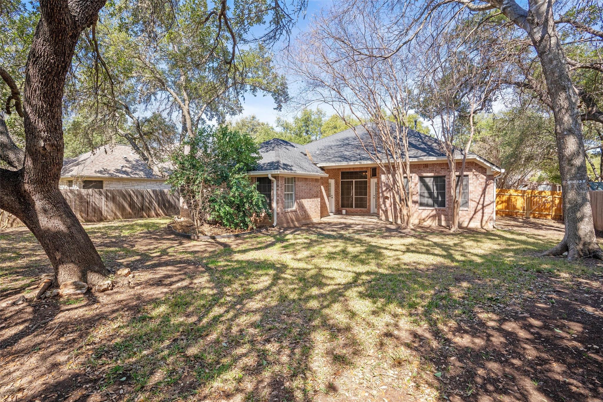 5009 Flaming Oak Cv, Austin, TX 78749