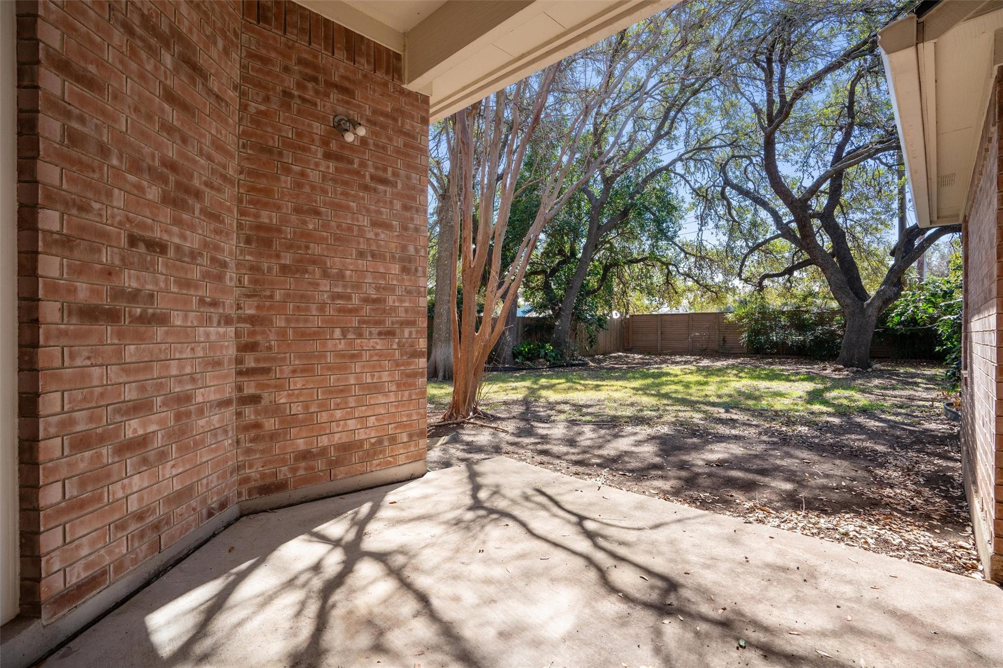 5009 Flaming Oak Cv, Austin, TX 78749