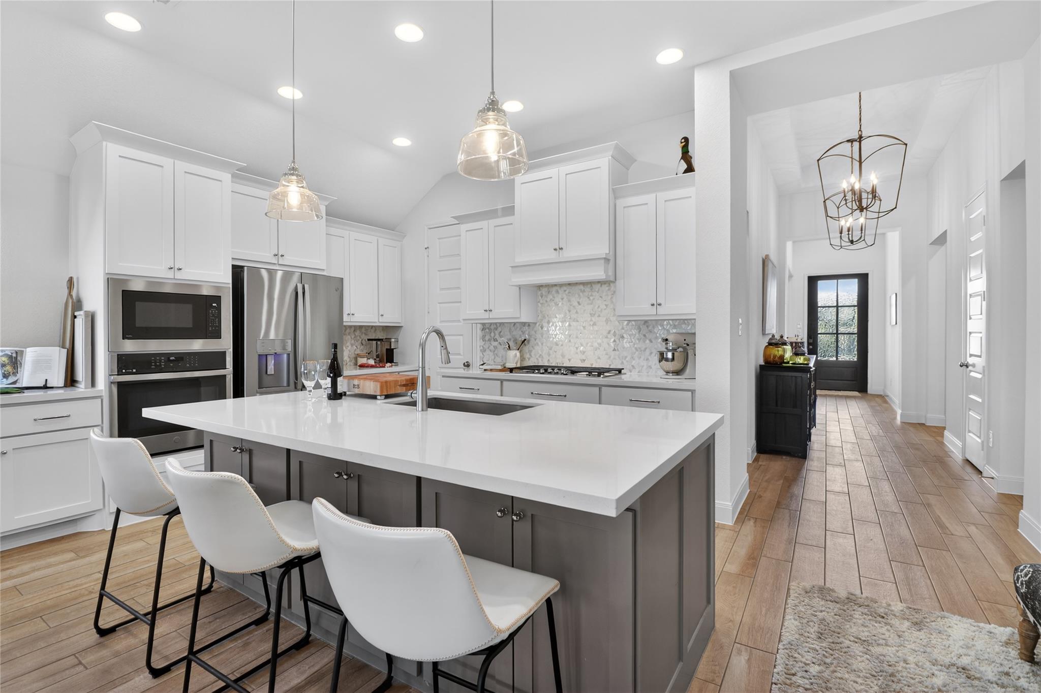 100 Peach Orchard Ln, Georgetown, TX 78628