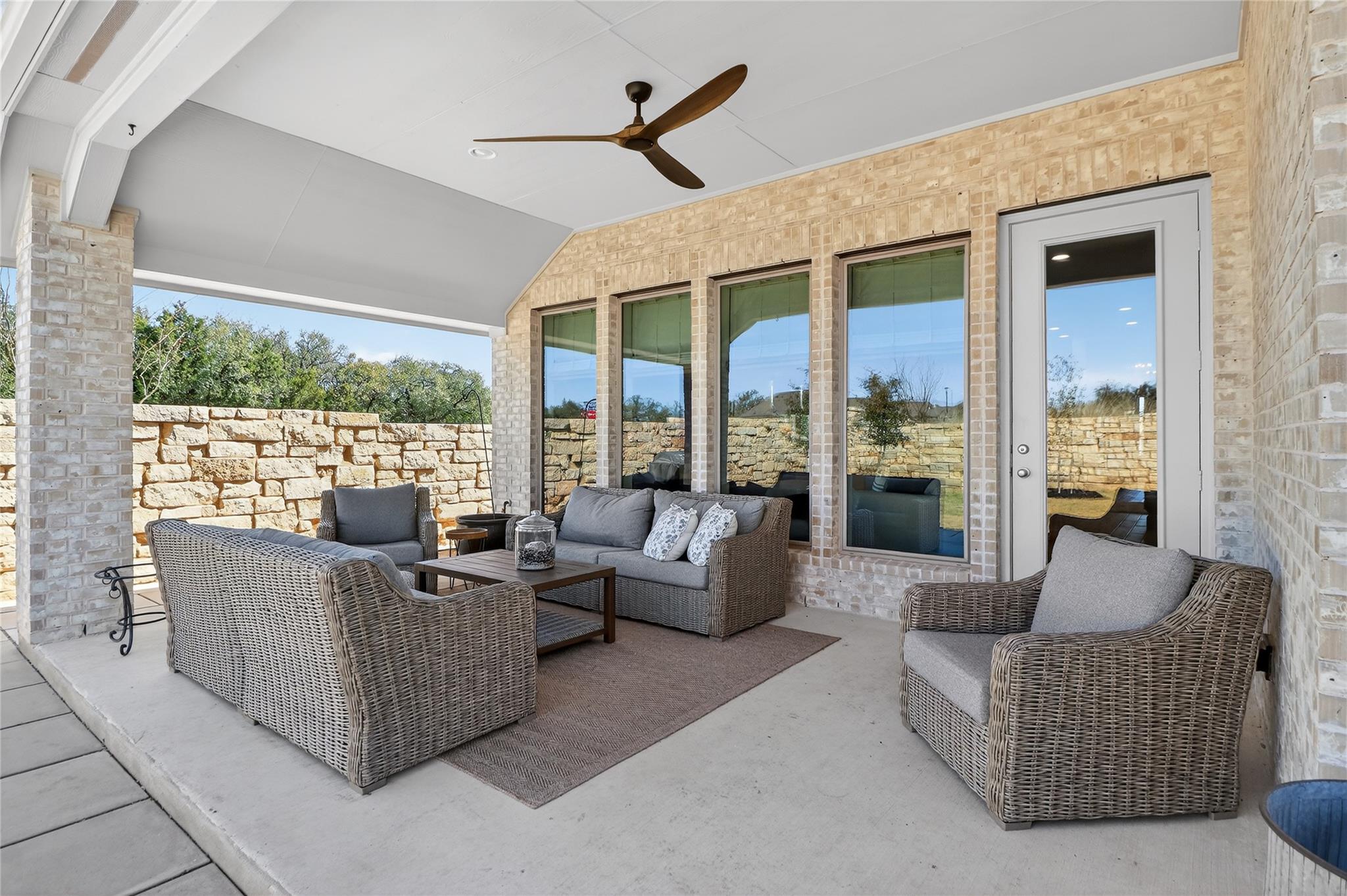 100 Peach Orchard Ln, Georgetown, TX 78628