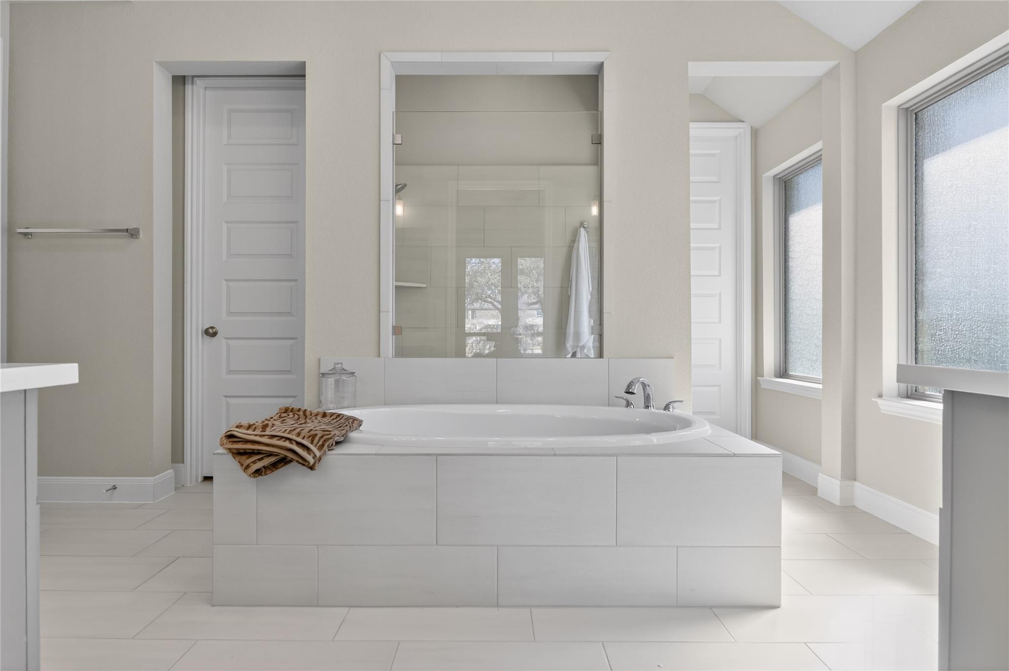 100 Peach Orchard Ln, Georgetown, TX 78628