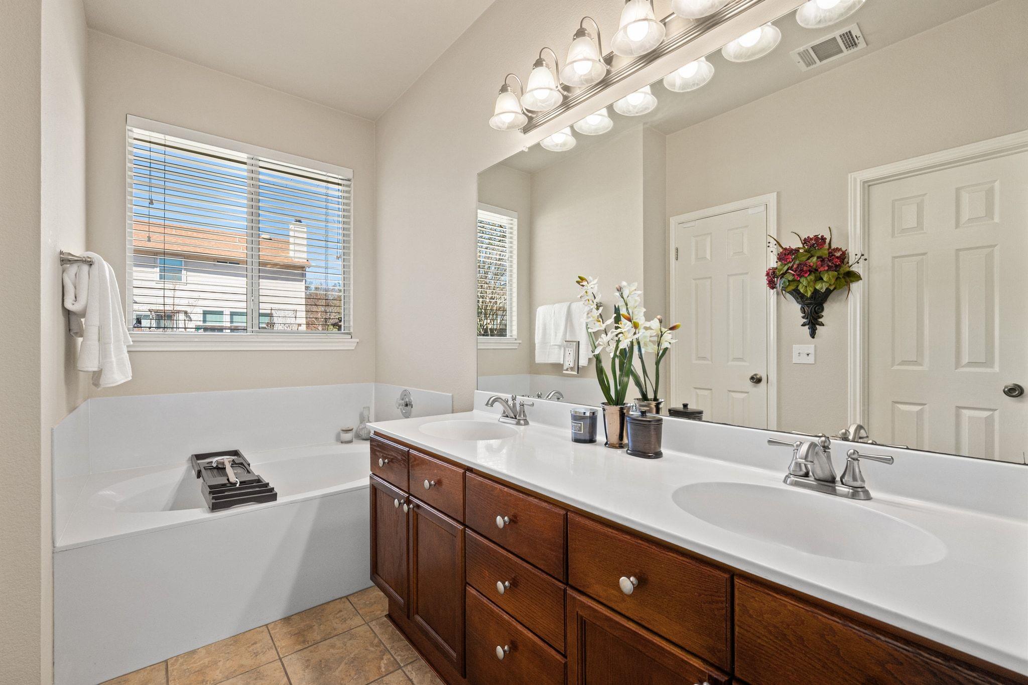 3312 Marin Ct, Austin, TX 78738