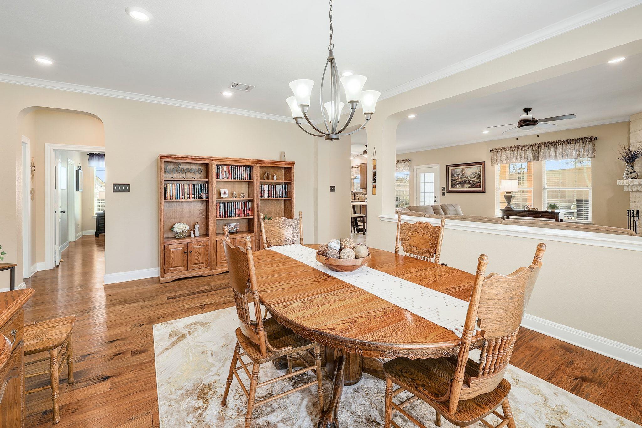 646 Landon Samuel Loop, Pflugerville, TX 78660