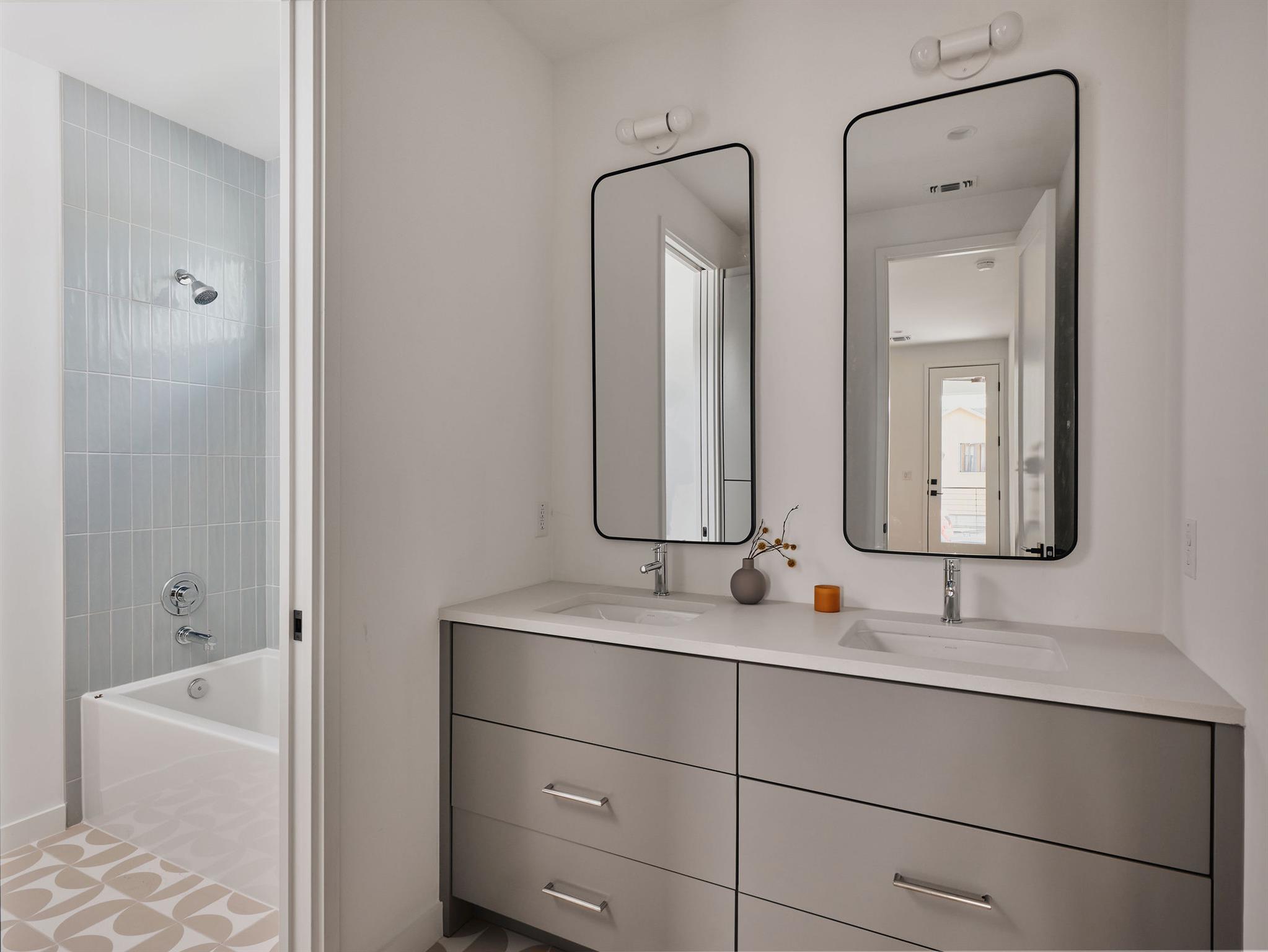 3019 Garwood St # 1, Austin, TX 78702