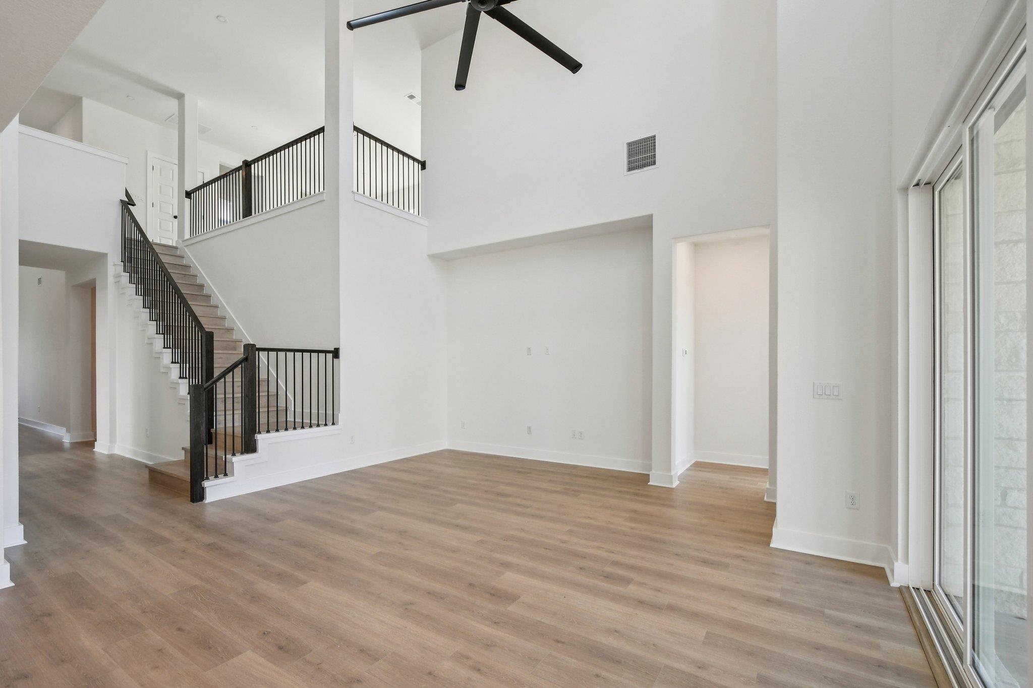 2245 Sarabanda St, Round Rock, TX 78681