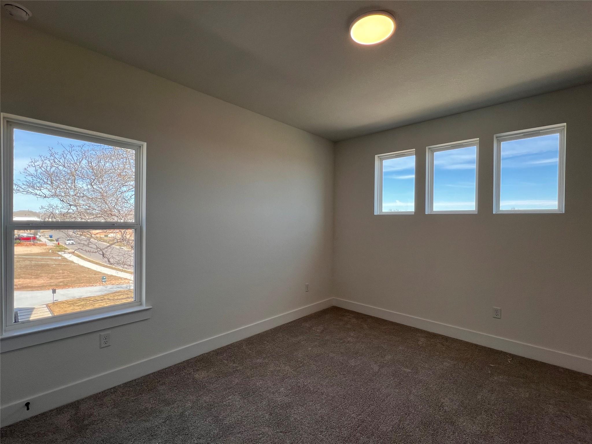 2245 Sarabanda St, Round Rock, TX 78681