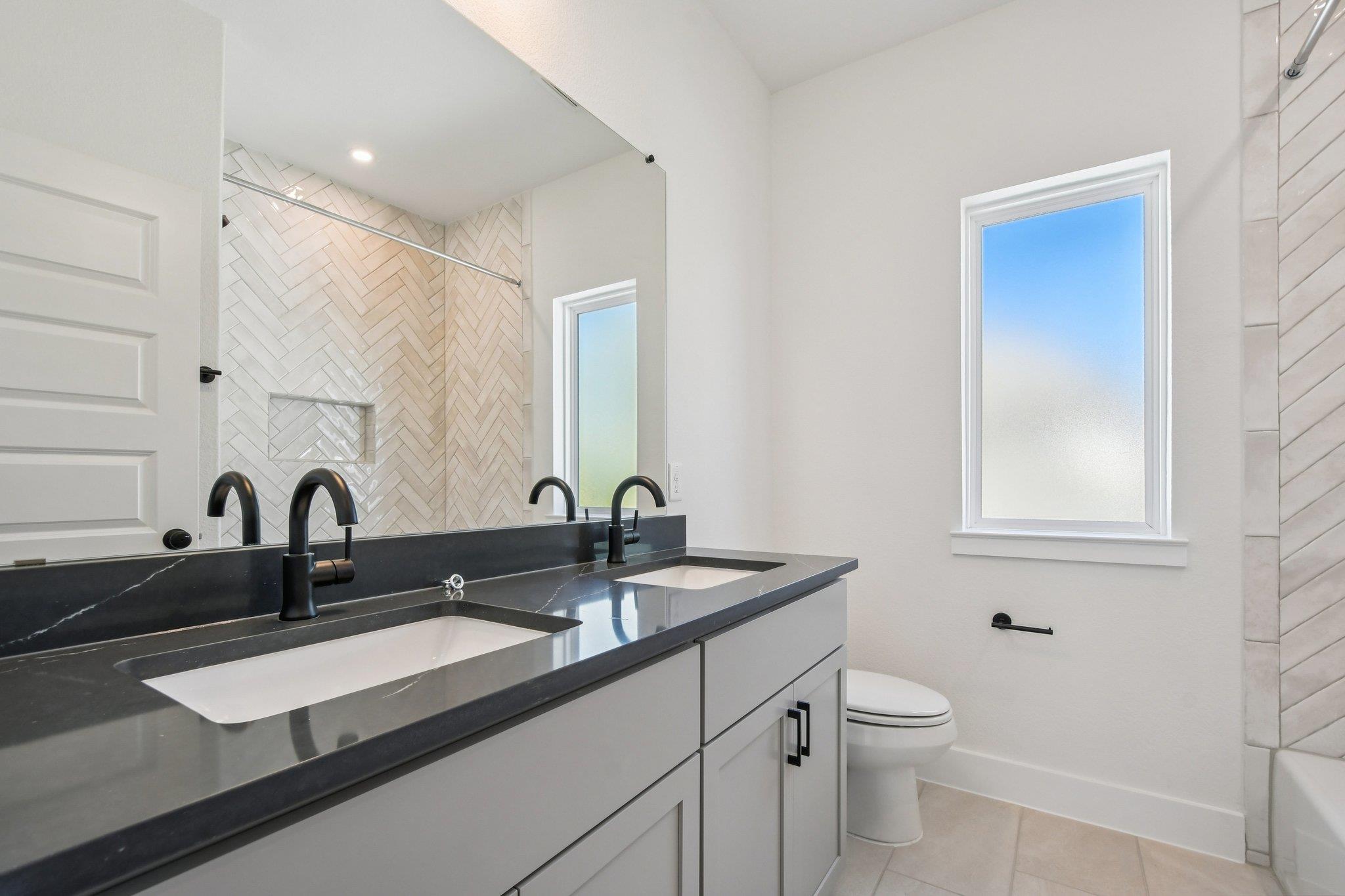 2245 Sarabanda St, Round Rock, TX 78681