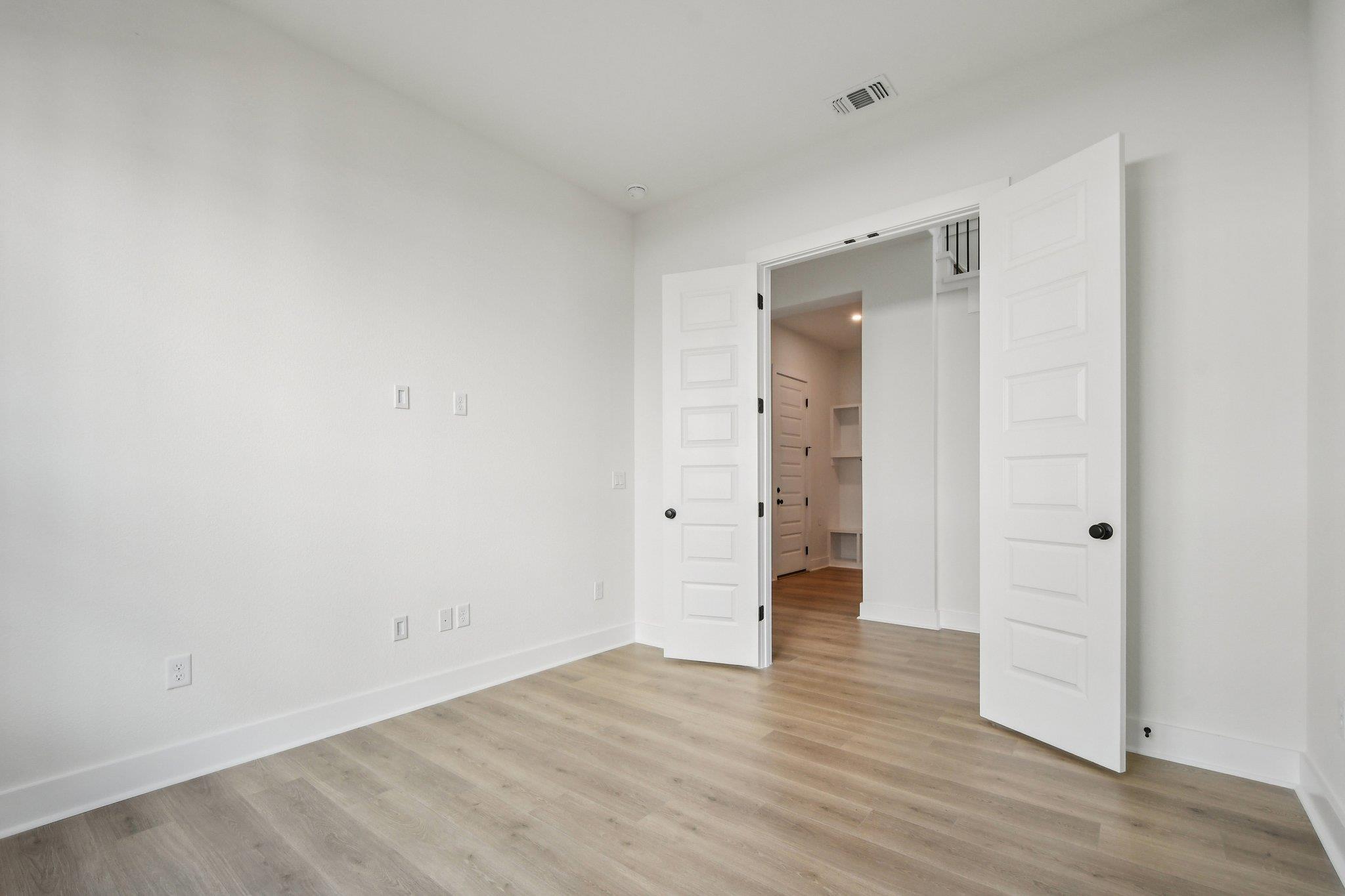 2245 Sarabanda St, Round Rock, TX 78681