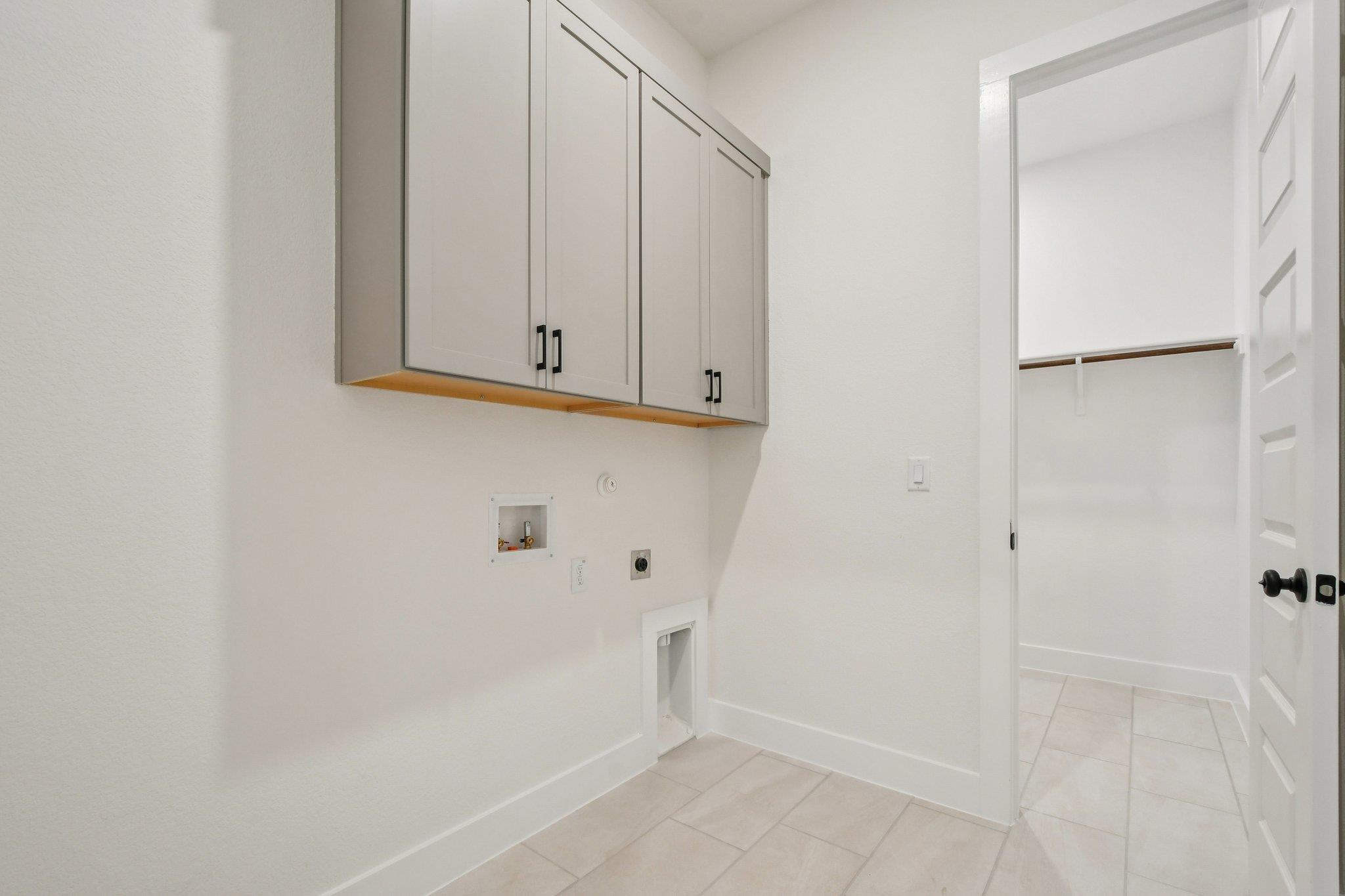 2245 Sarabanda St, Round Rock, TX 78681